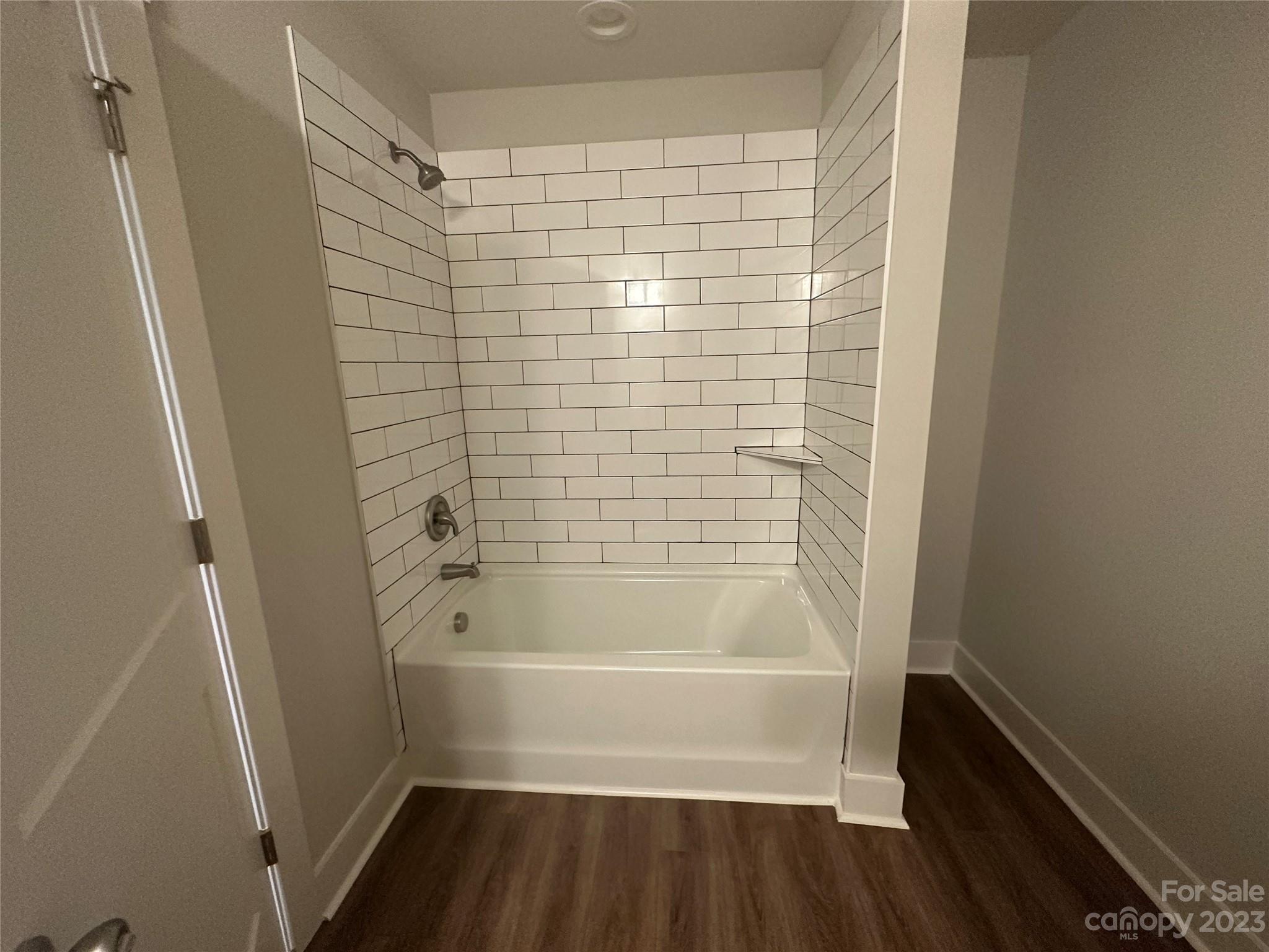 Sanders Landing - Residential