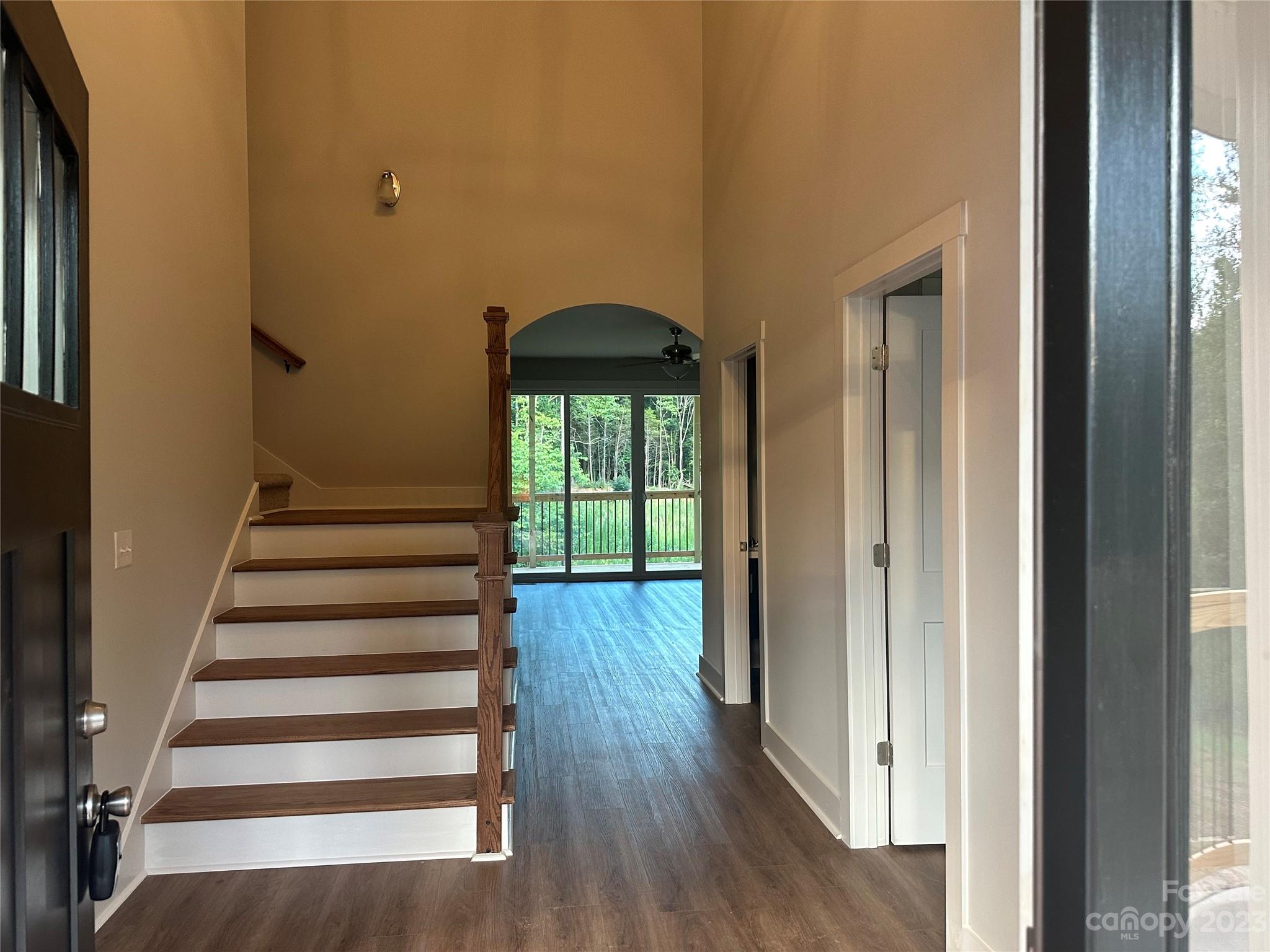 Sanders Landing - Residential