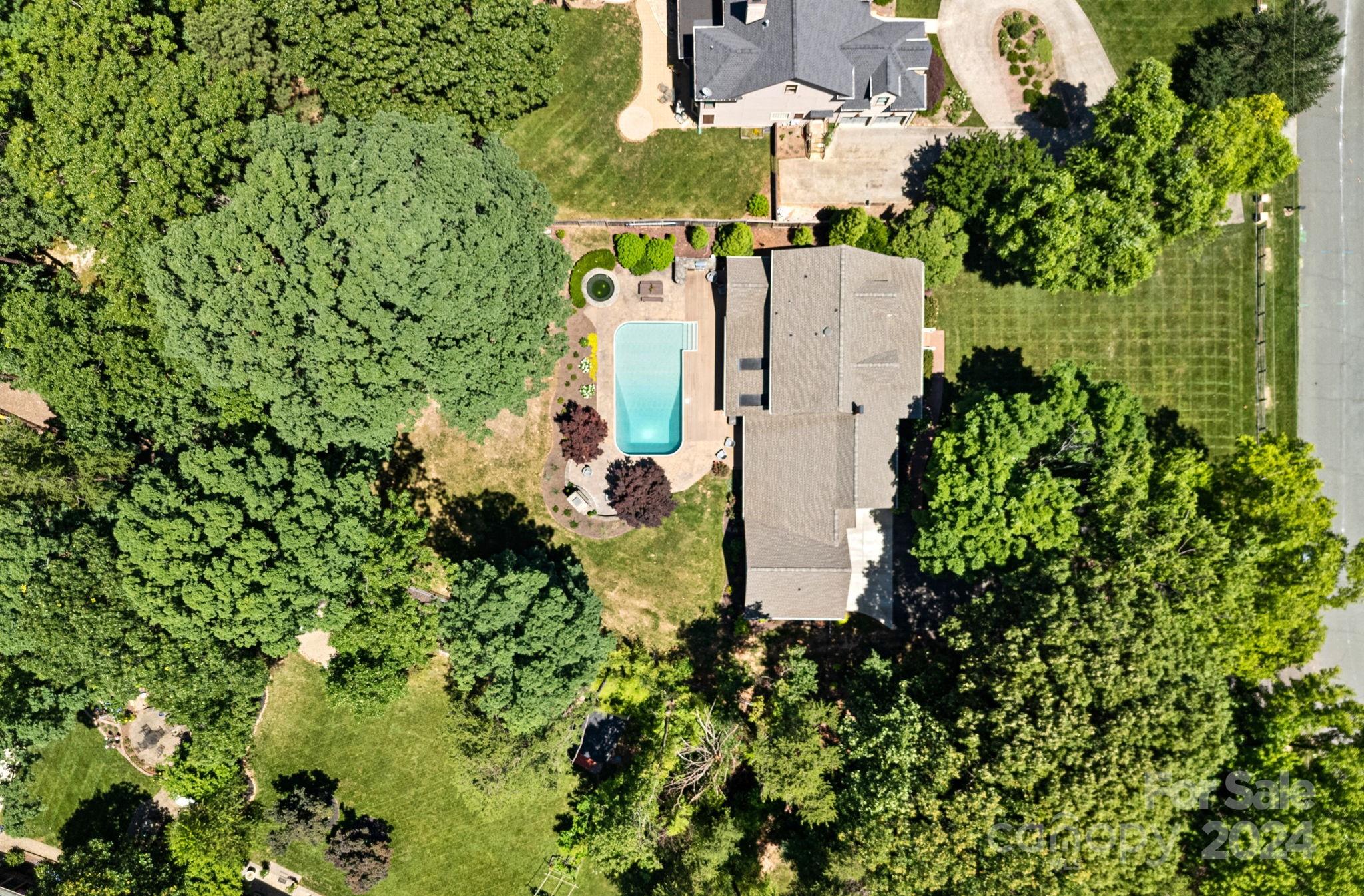 Diane Shores - Residential