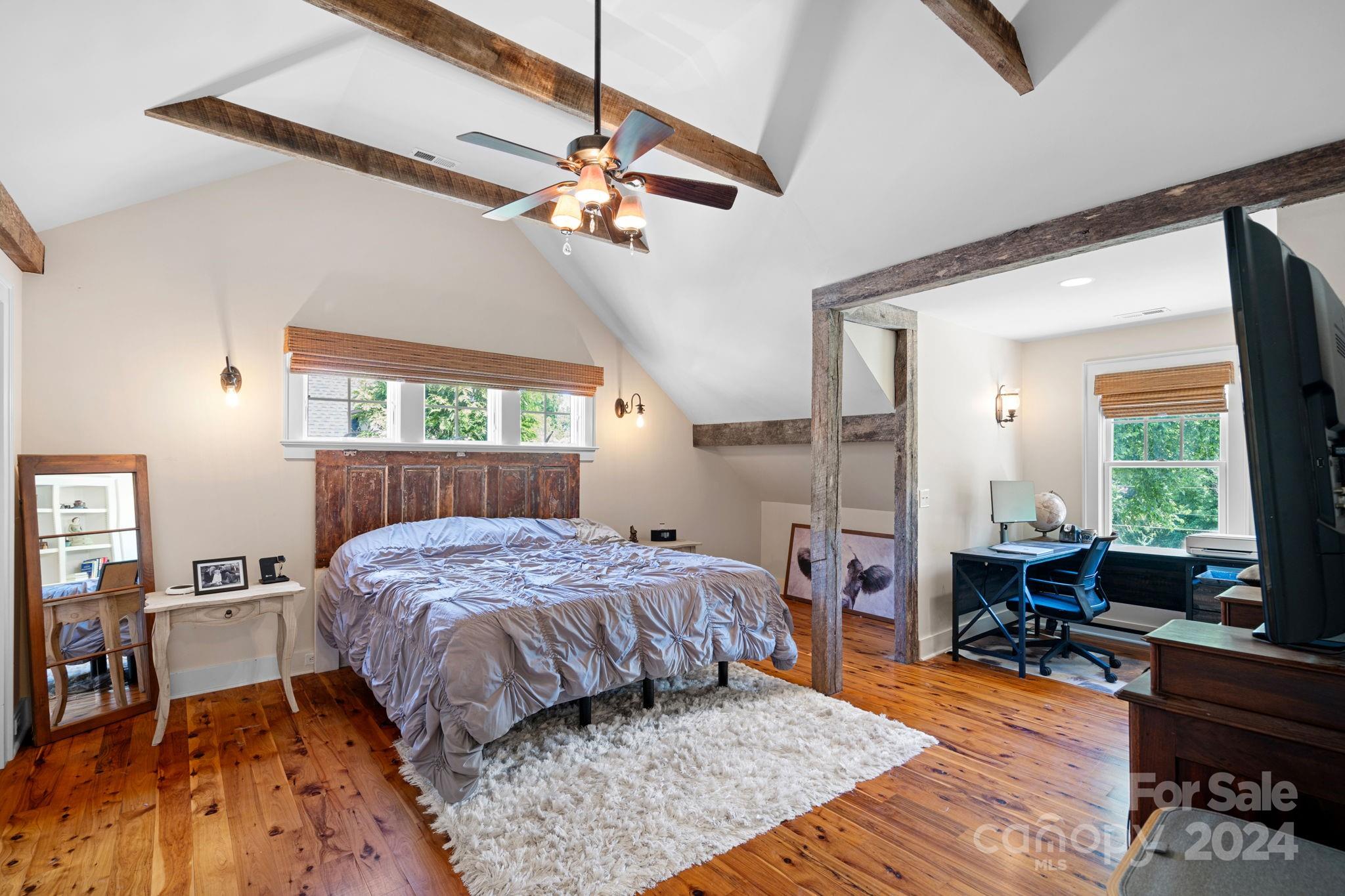 Diane Shores - Residential