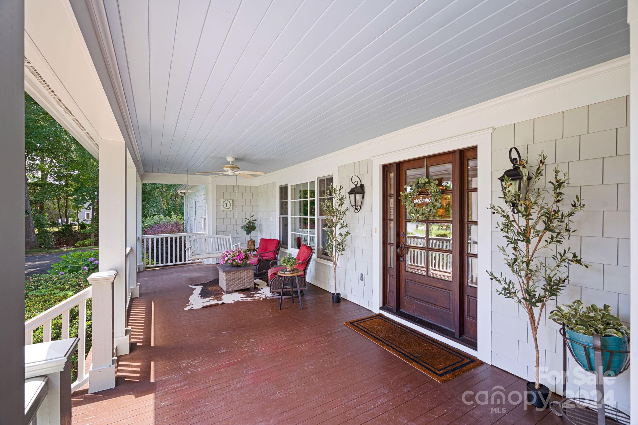 Diane Shores - Residential