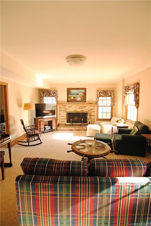 Idlewild South - Residential