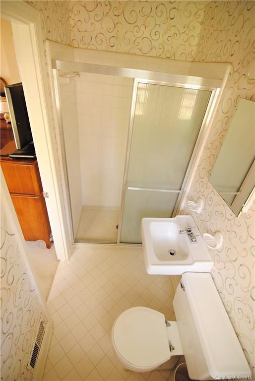 Idlewild South - Residential