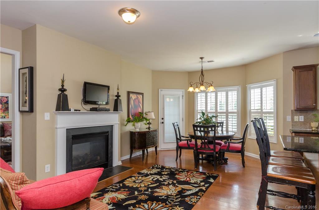 Mallard Lake - Residential