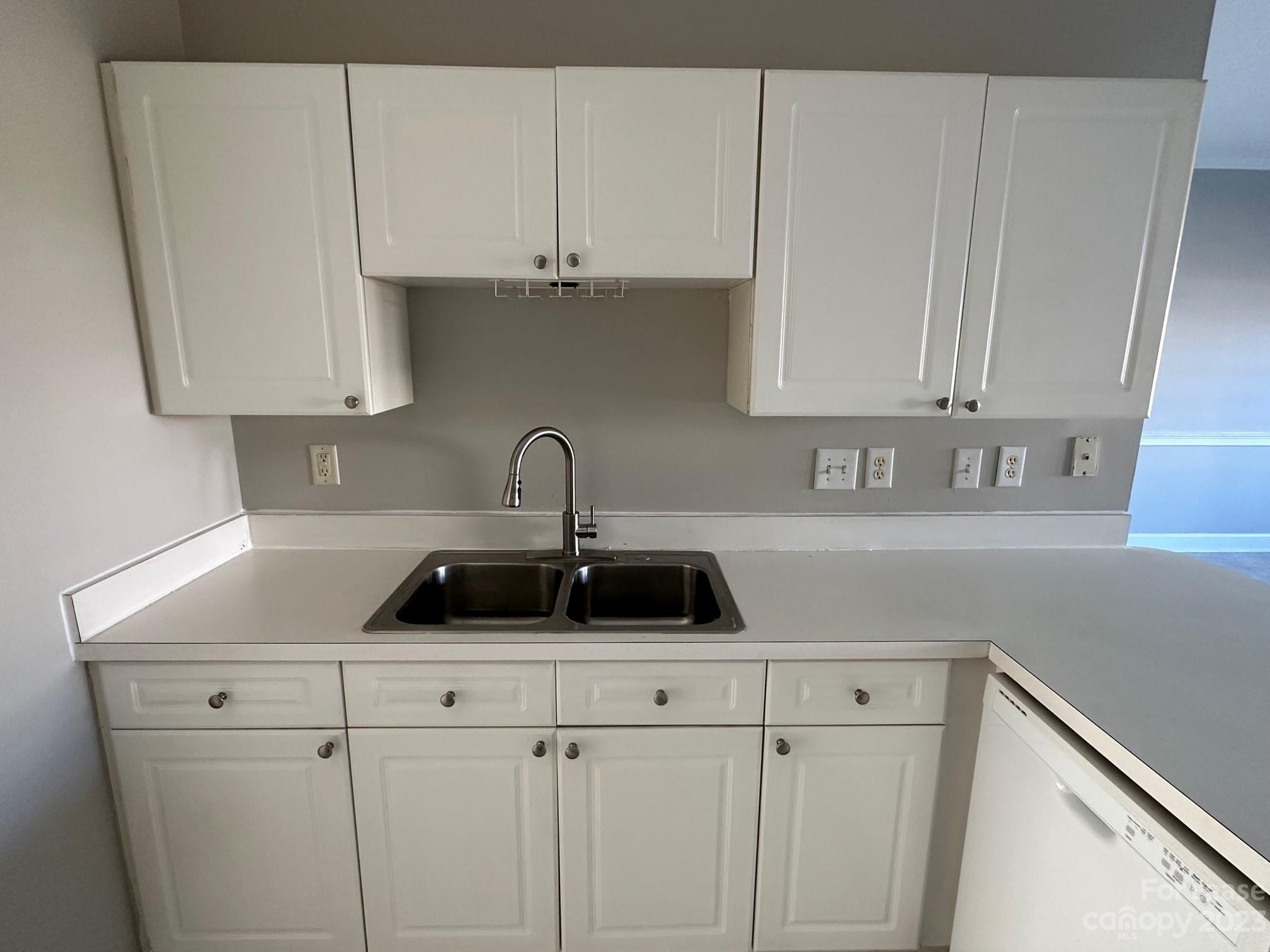 Heatherstone - Residential Lease