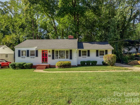 Photo of 512 Hollis Road, Charlotte, NC 28209 (MLS # 4420472)