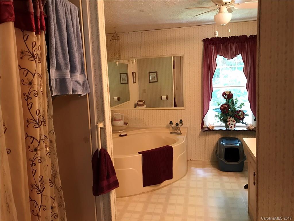 Sylvan Cove - Residential