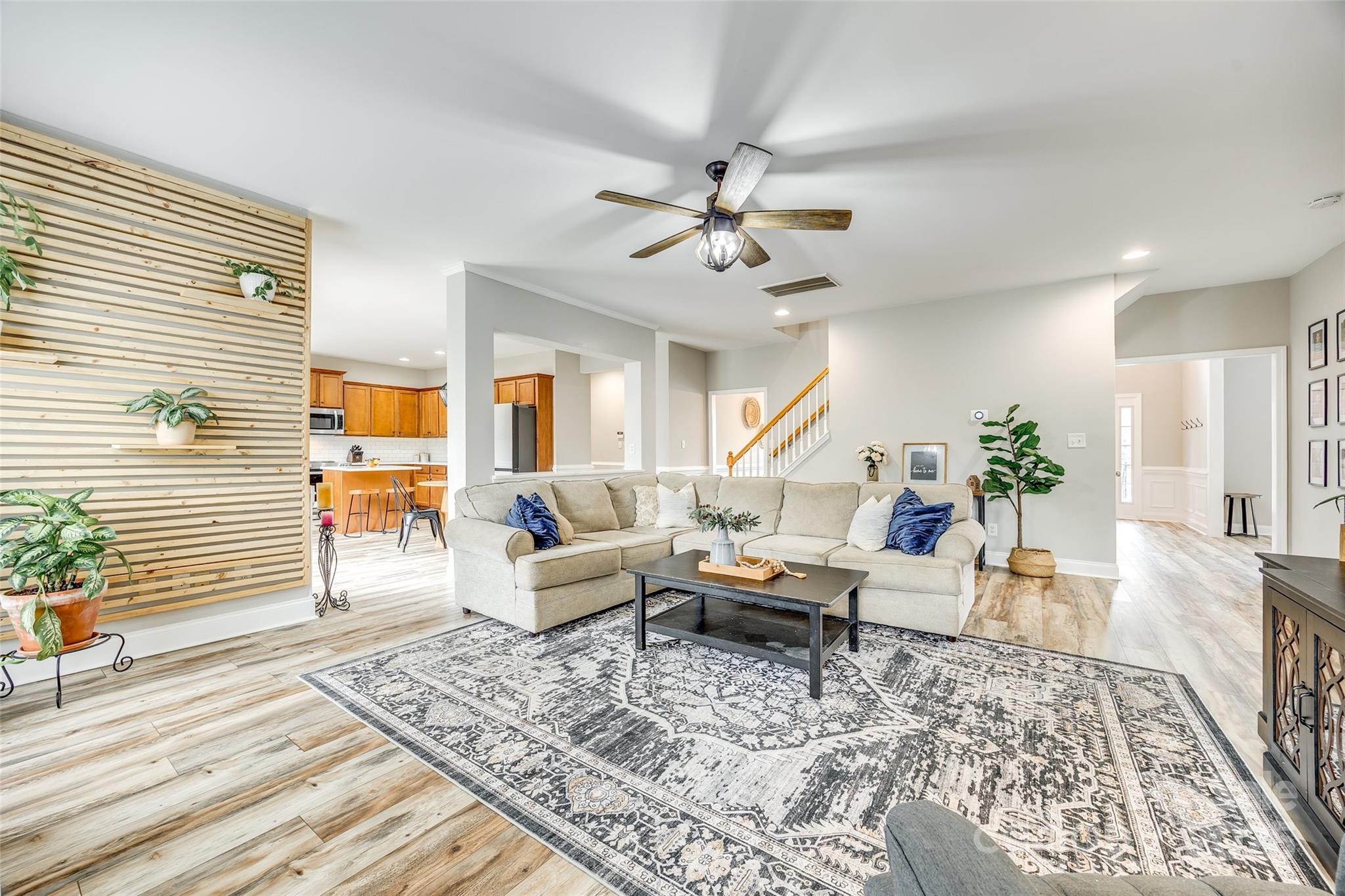 1813 Robbins Meadows Drive