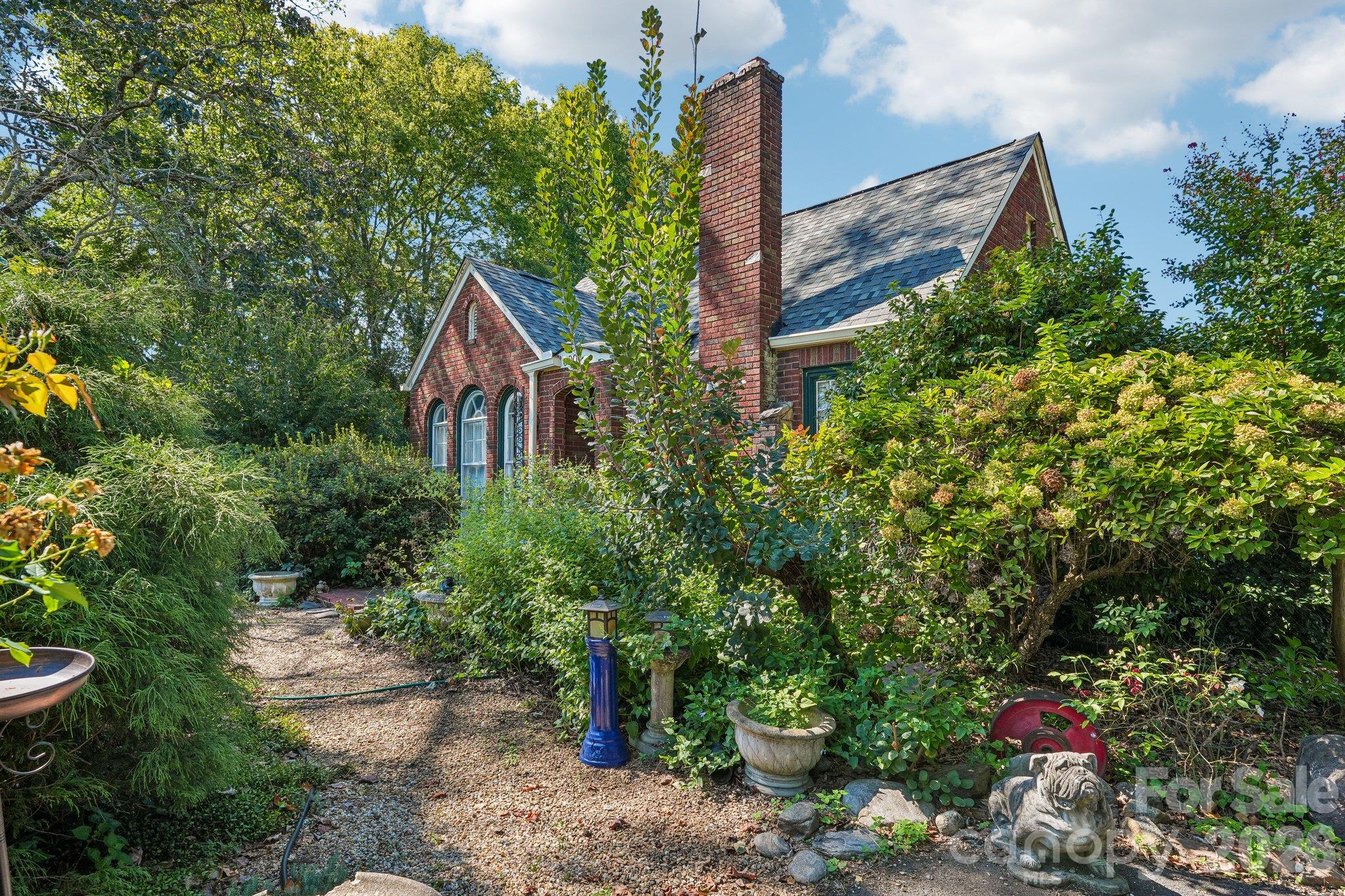 6007 Statesville Road