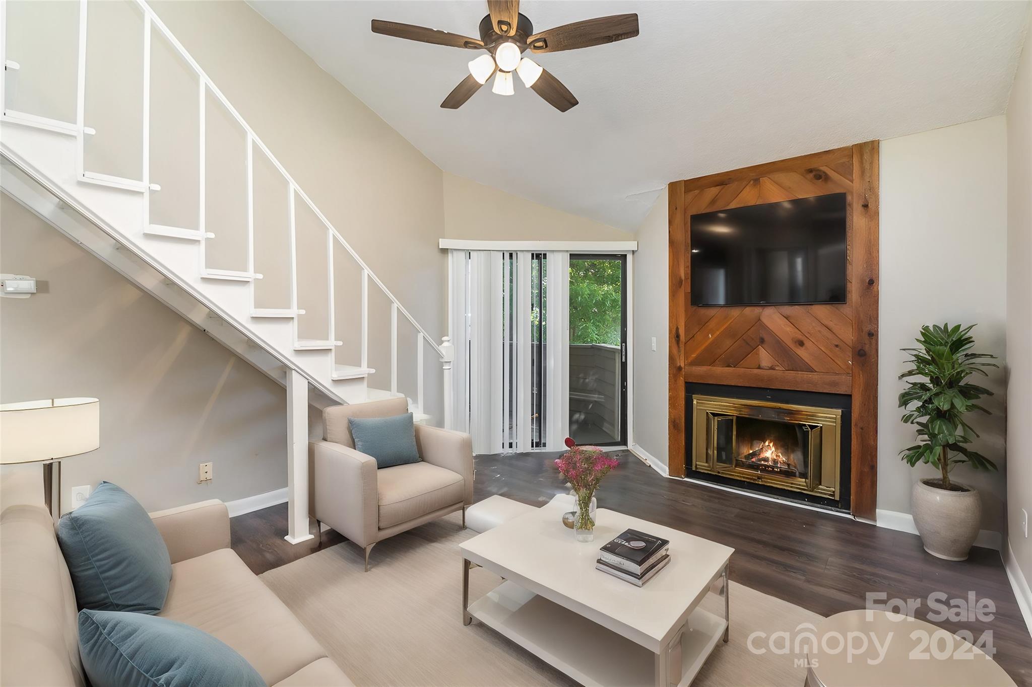 Sharon Chase - Residential