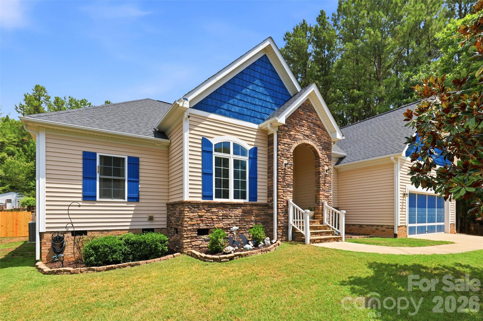 630 Kenway Loop