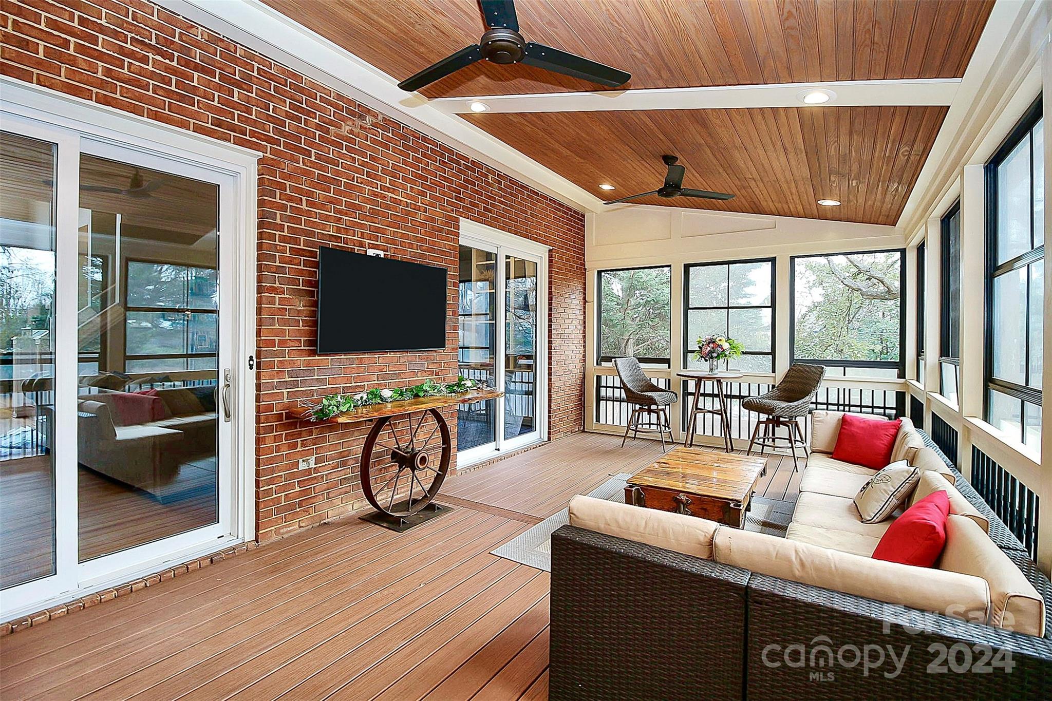 Sharon Estates - Residential