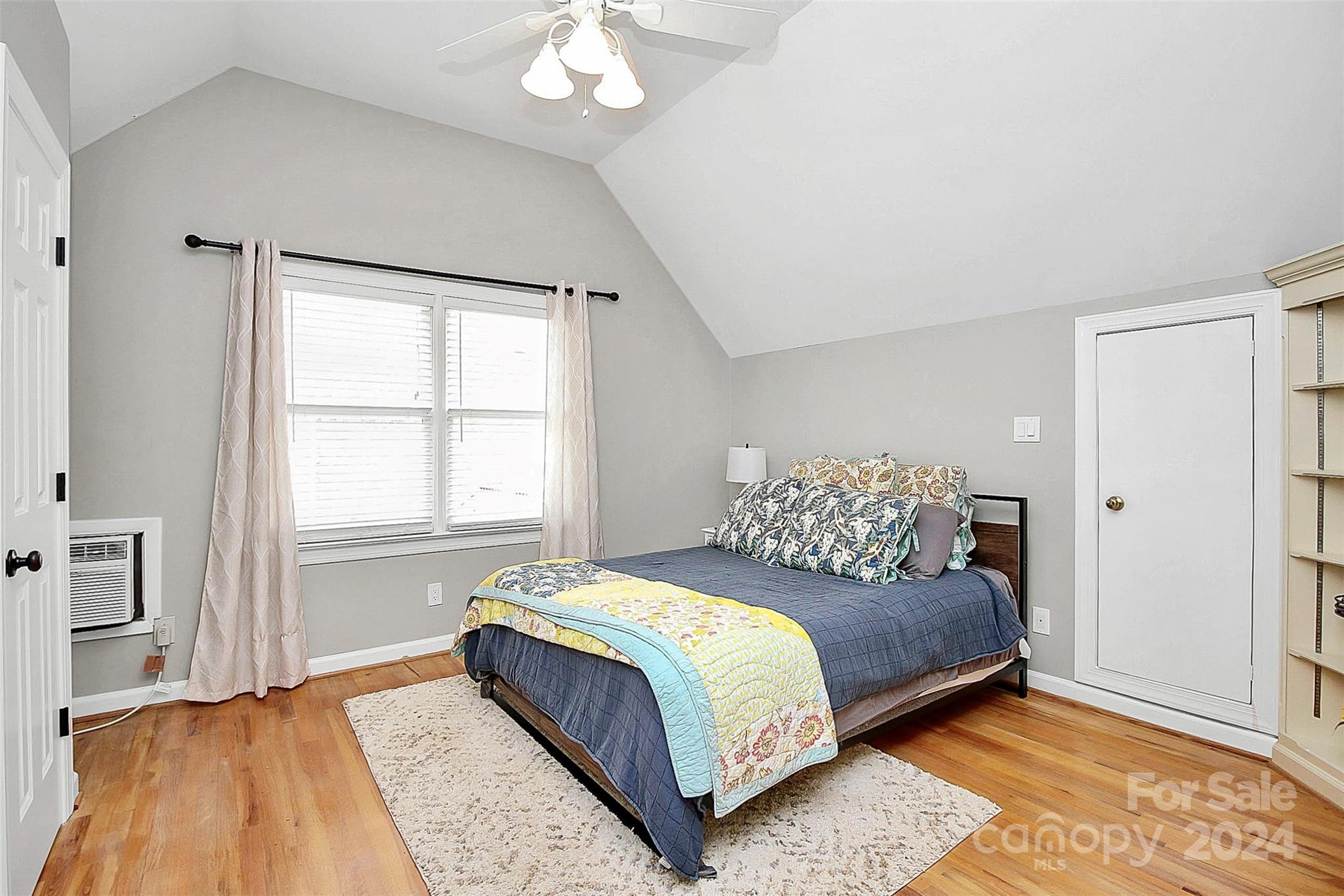 Sharon Estates - Residential