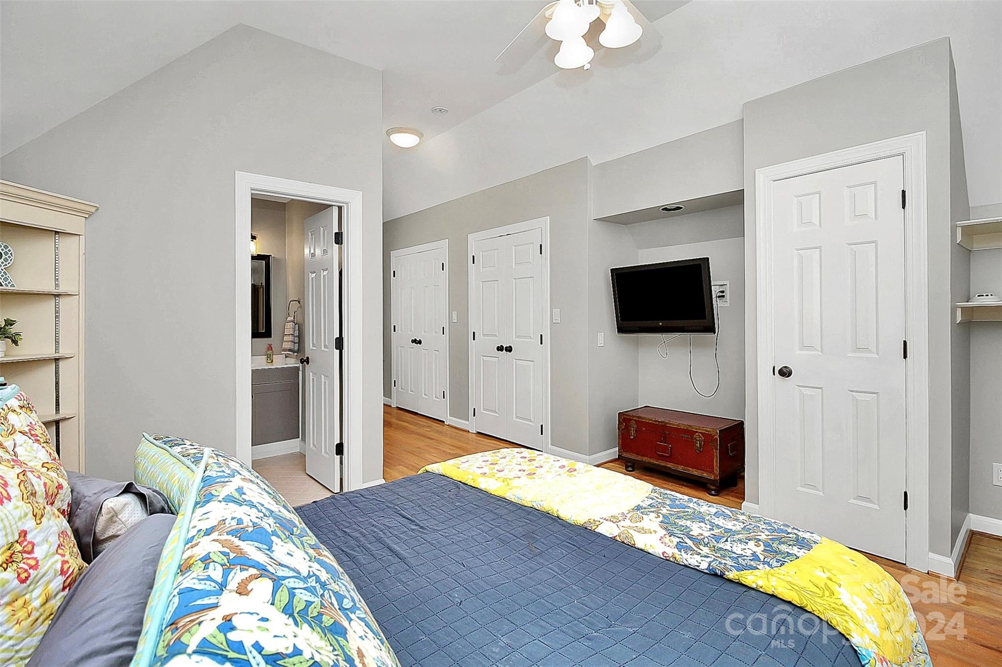 Sharon Estates - Residential