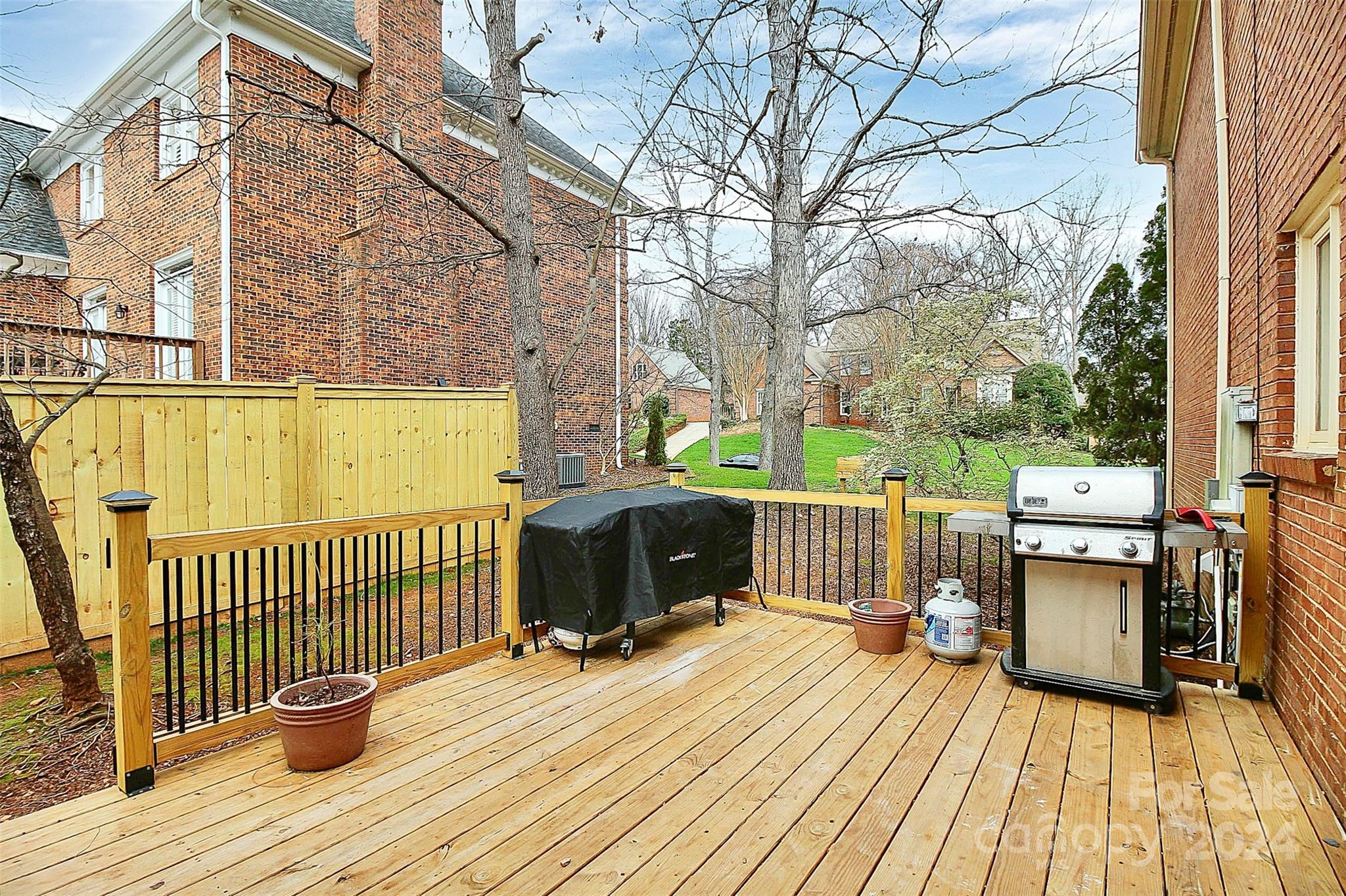 Sharon Estates - Residential