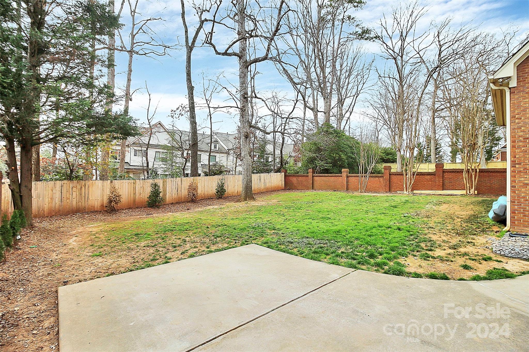 Sharon Estates - Residential