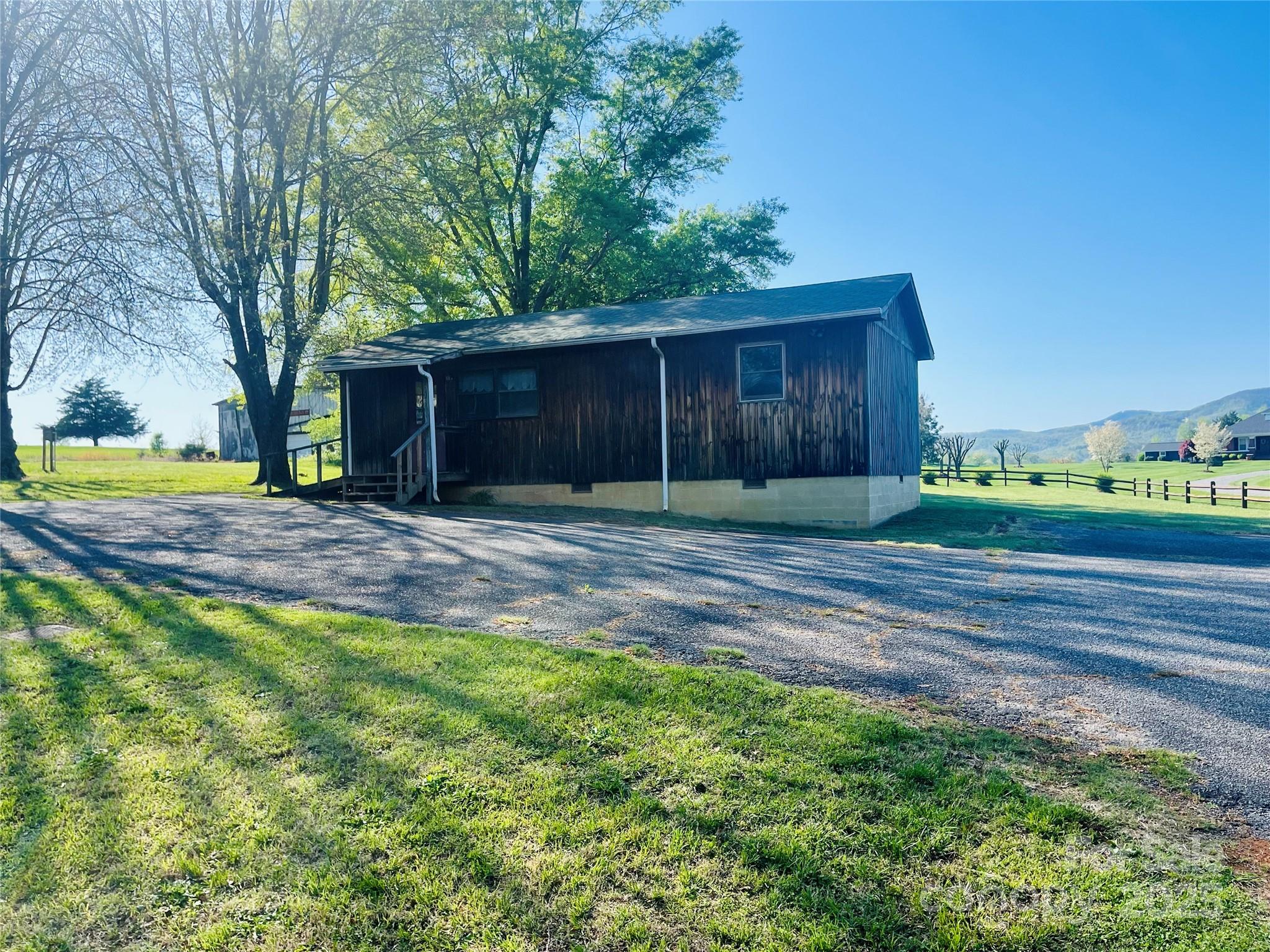 213 Casar Methodist Church Road
