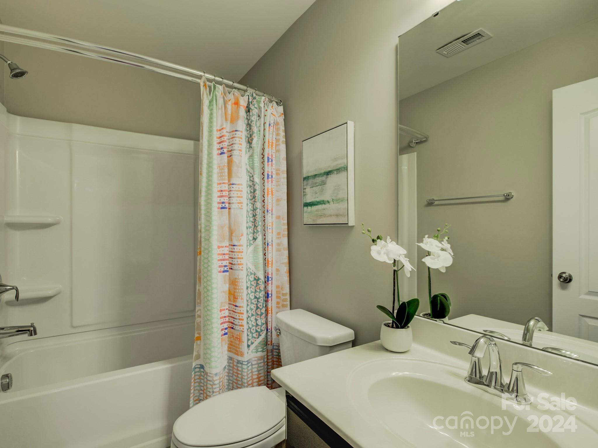 The Retreat At Rayfield - Residential