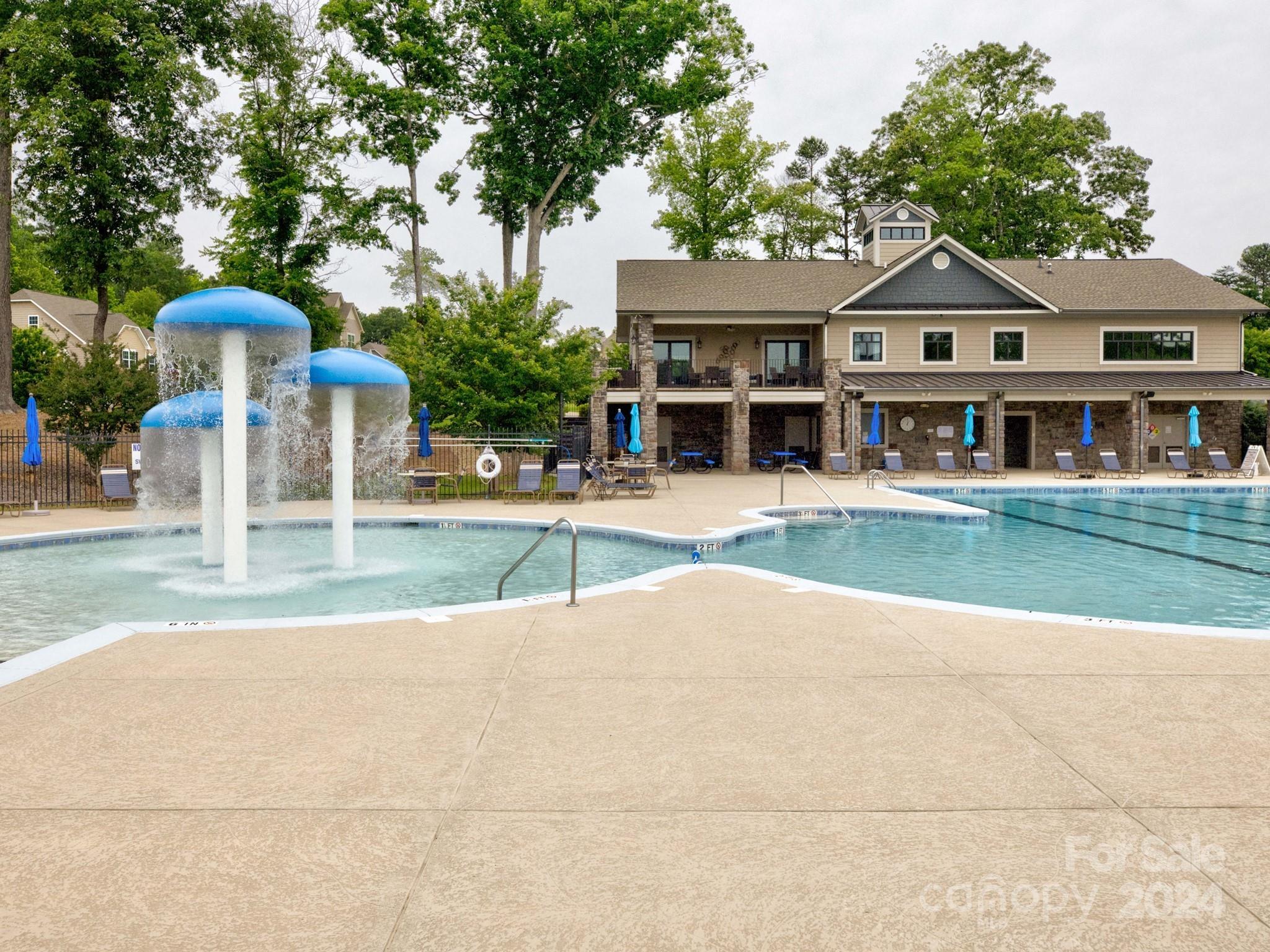 The Retreat At Rayfield - Residential