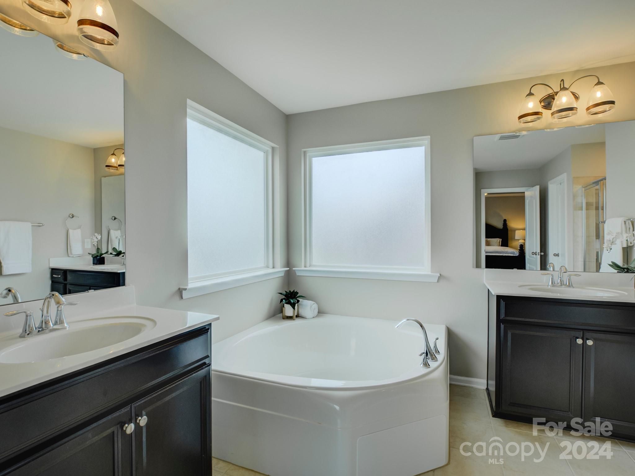 The Retreat At Rayfield - Residential