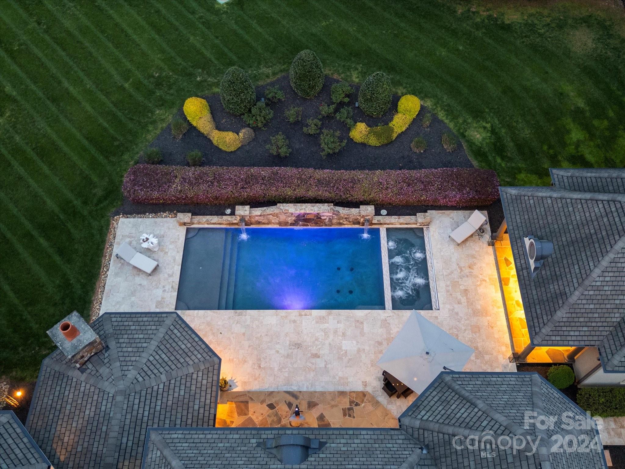 9044 Island Point Road