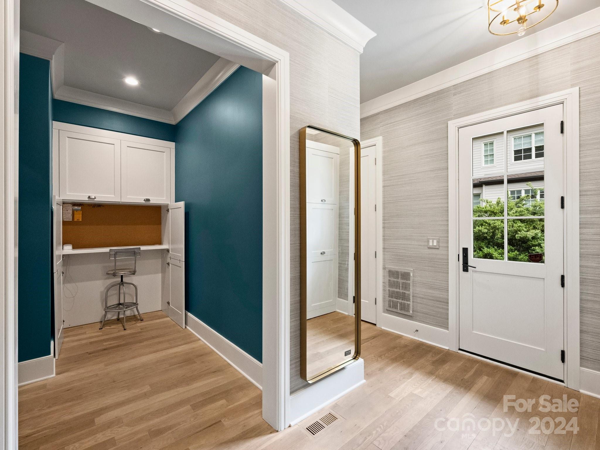 Mammoth Oaks - Residential