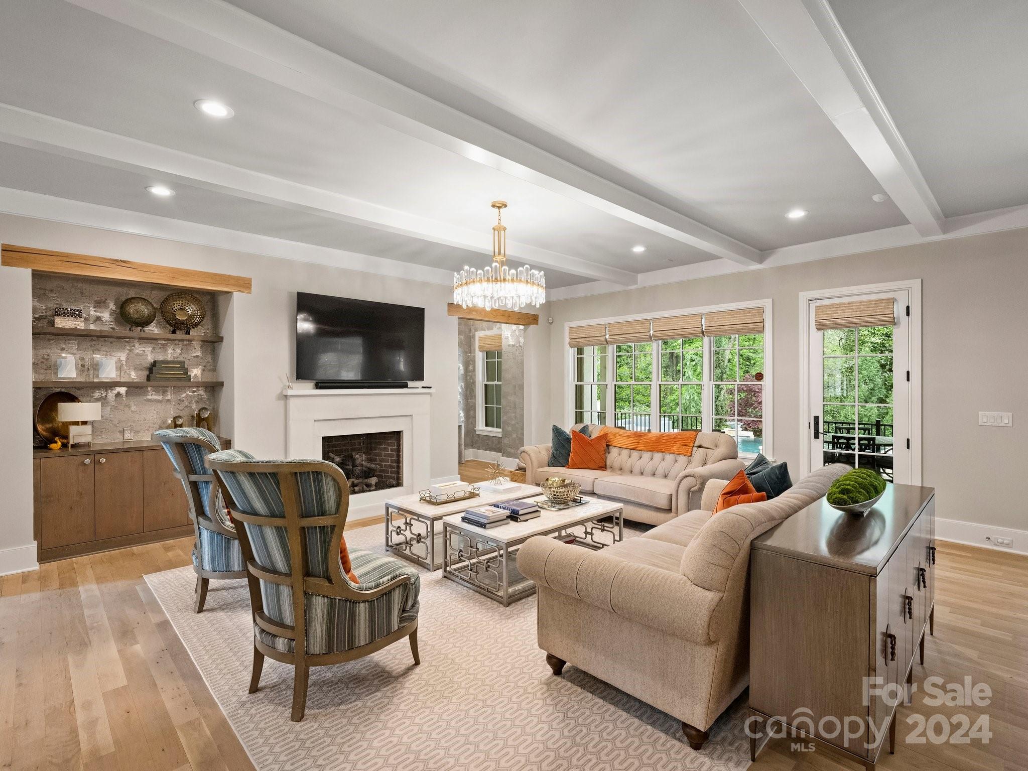 Mammoth Oaks - Residential