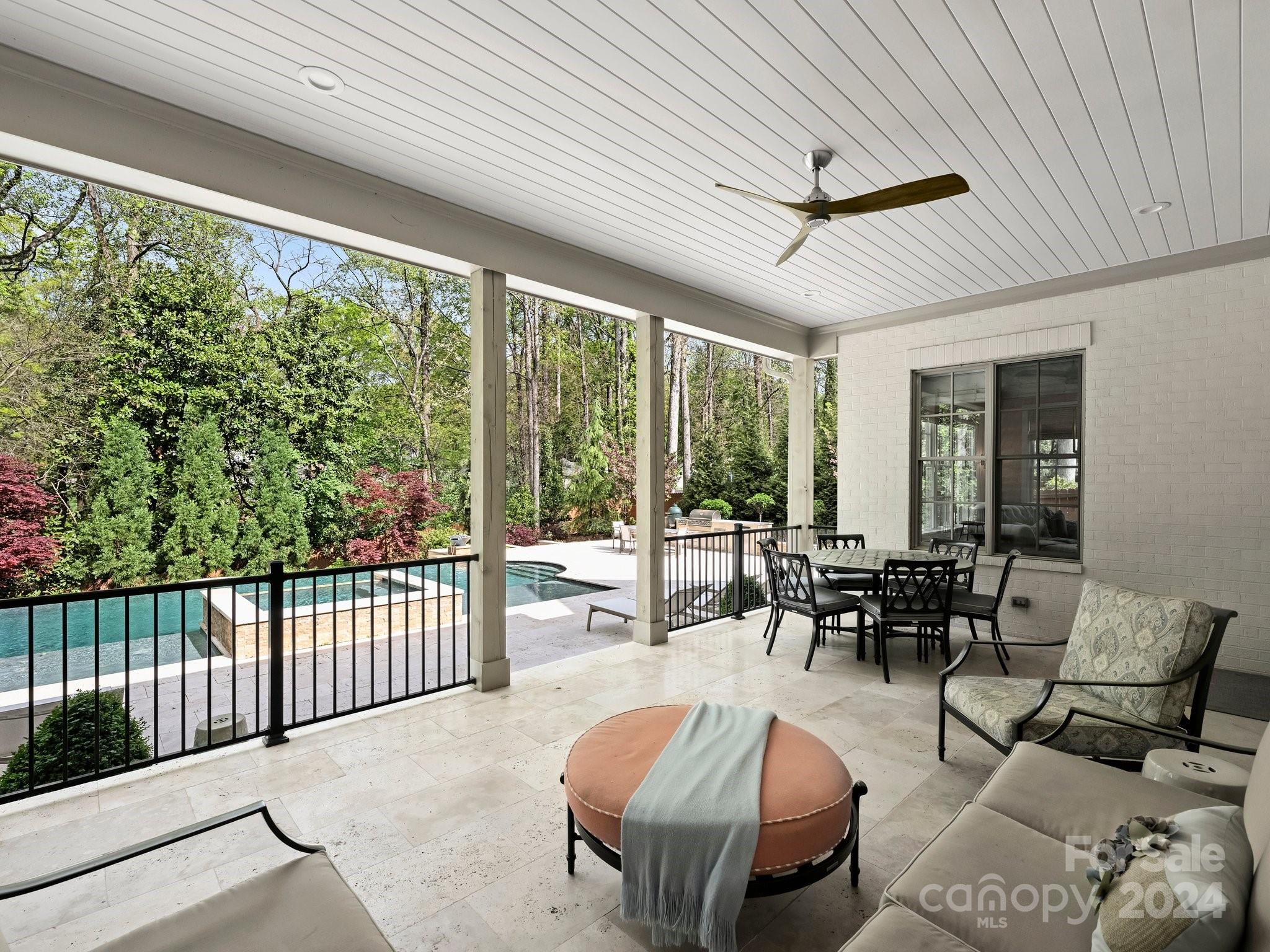 Mammoth Oaks - Residential