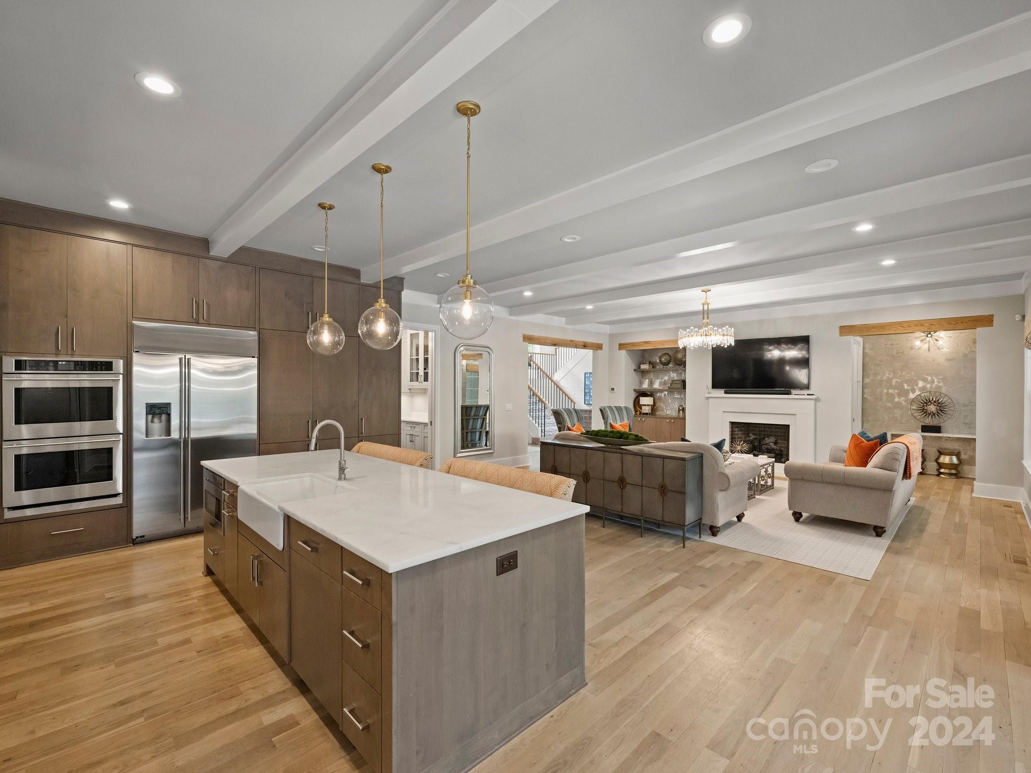 Mammoth Oaks - Residential