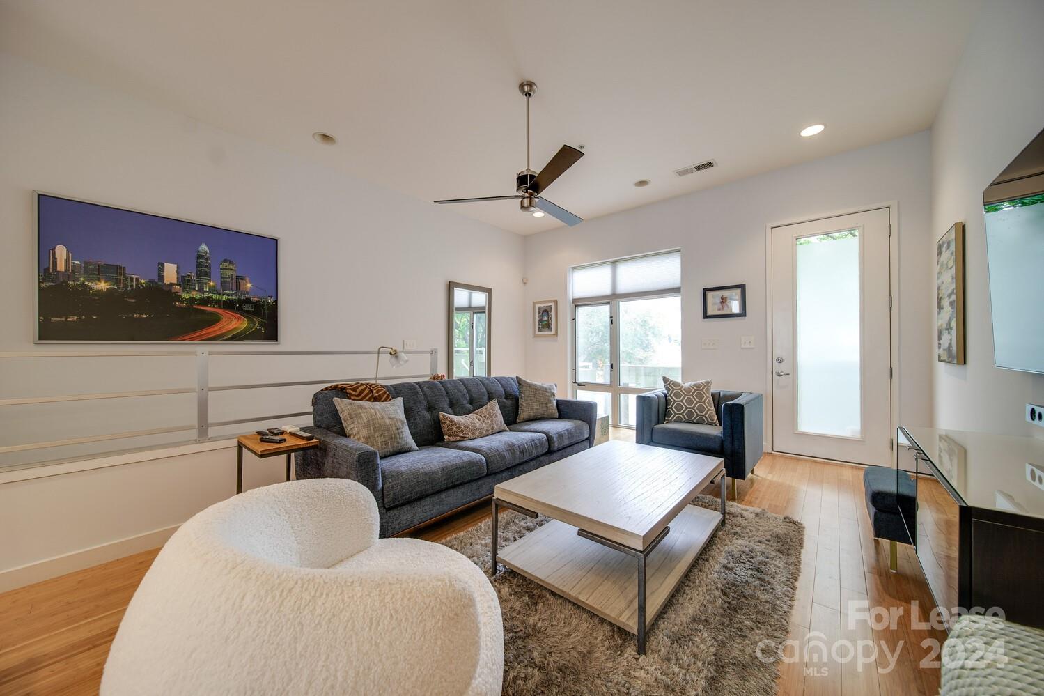 322 Viburnum Way Court