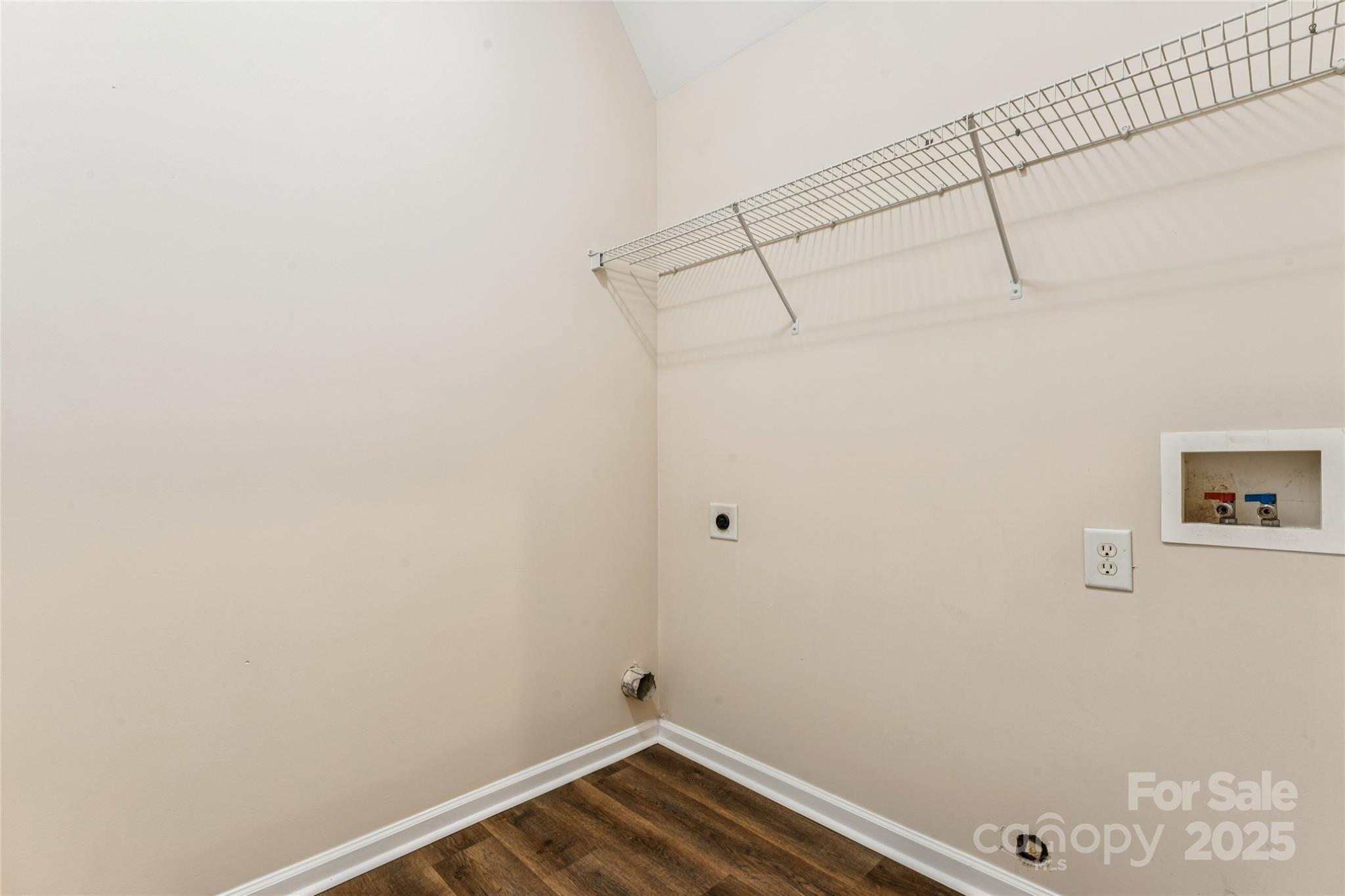 Old Stone Crossing - Residential