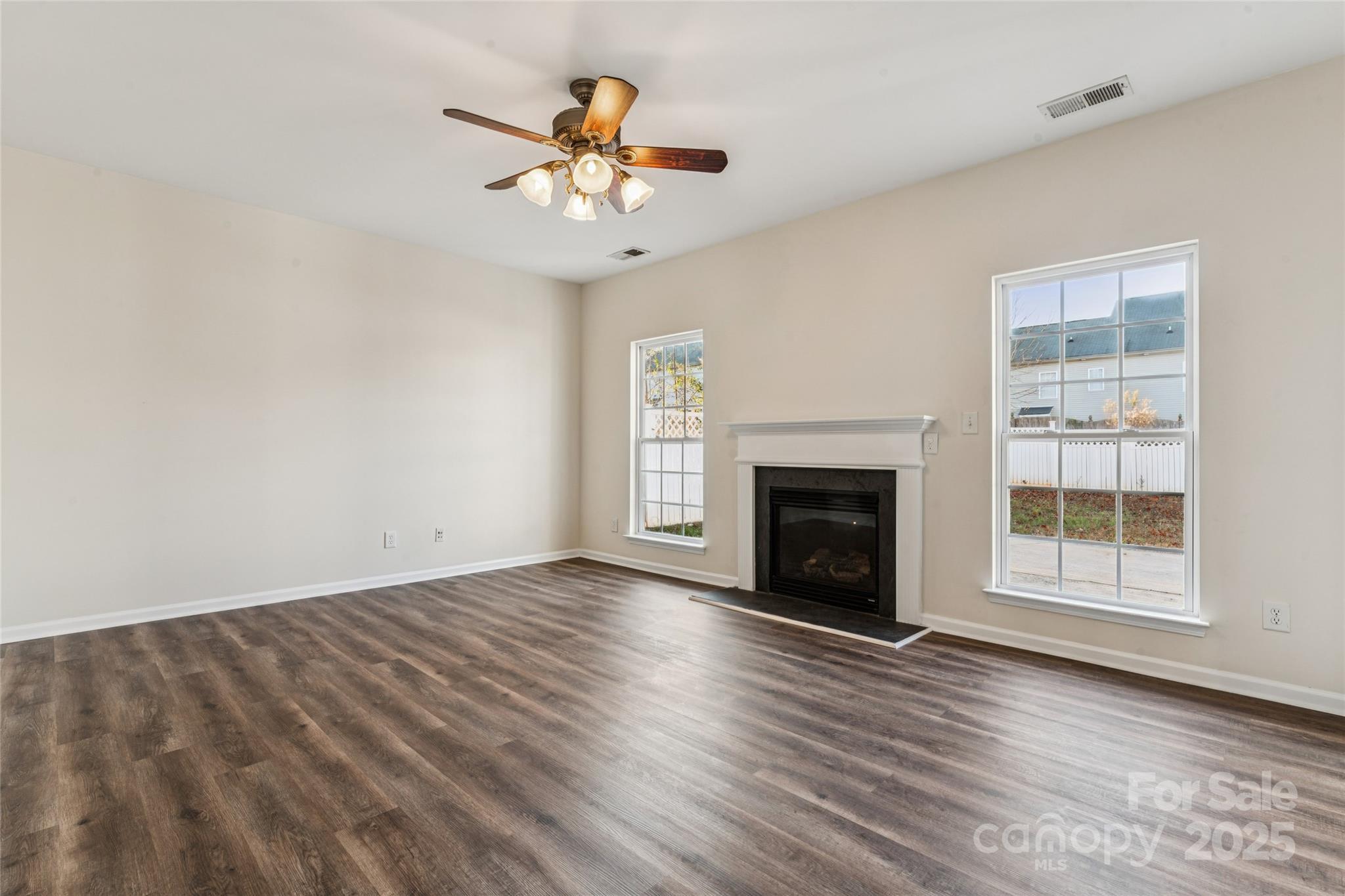 Old Stone Crossing - Residential