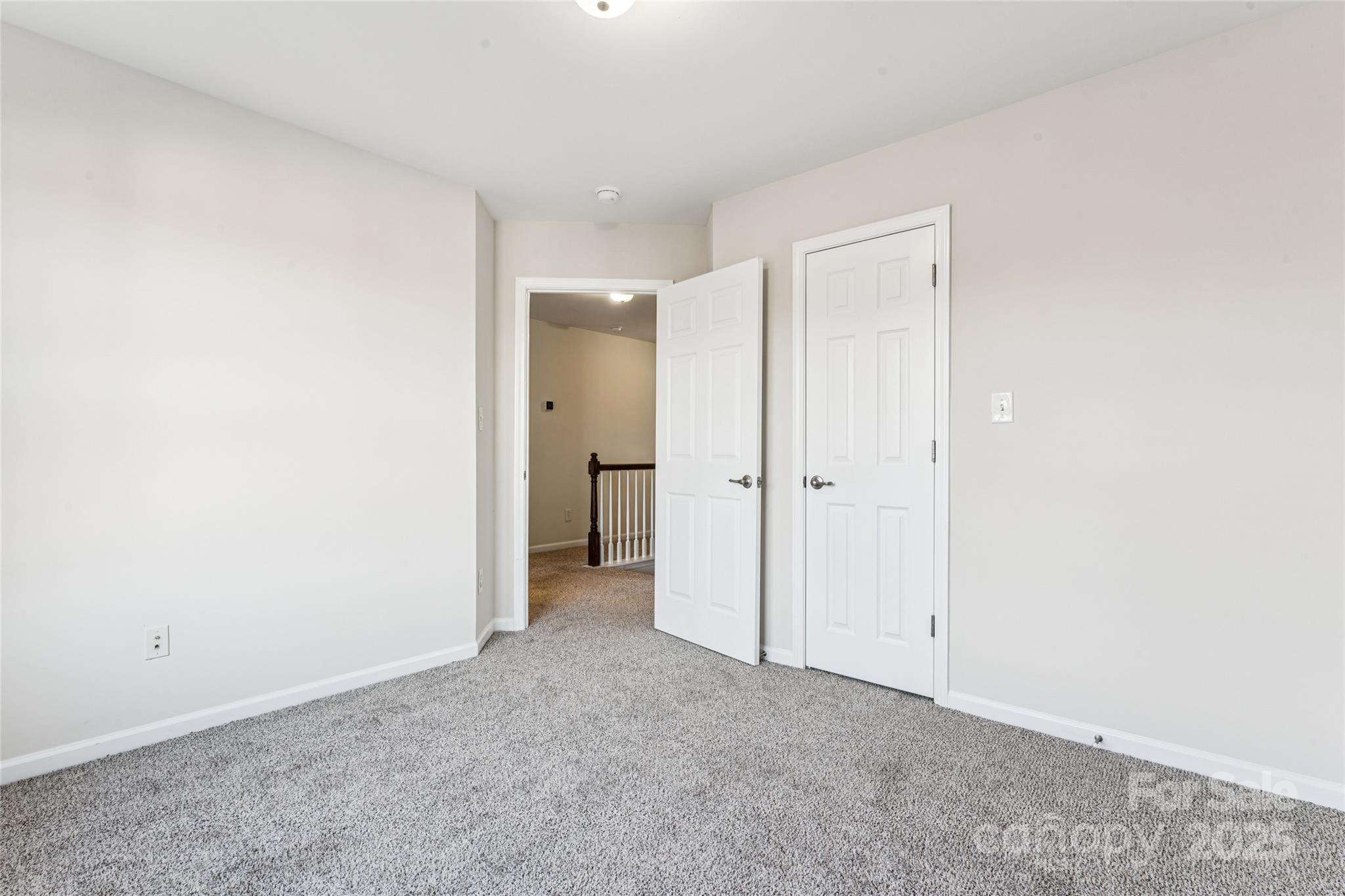 Old Stone Crossing - Residential