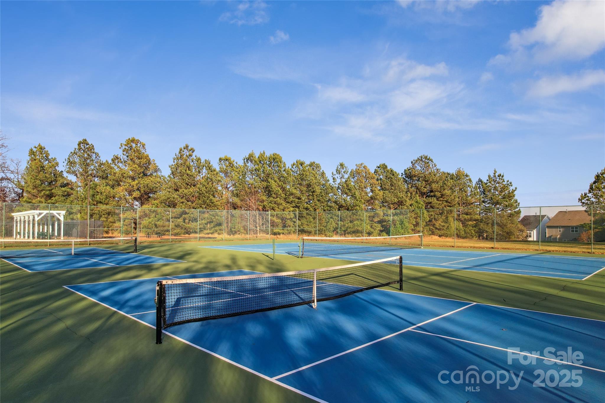 Old Stone Crossing - Residential