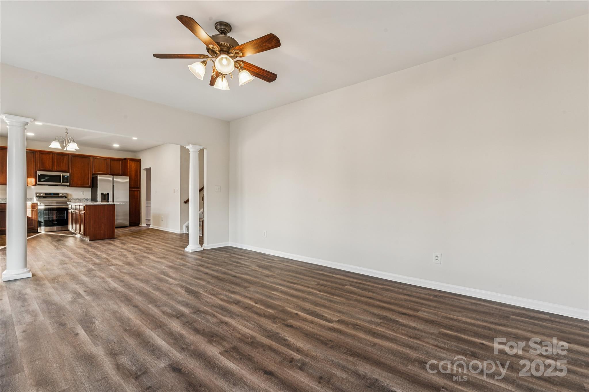 Old Stone Crossing - Residential