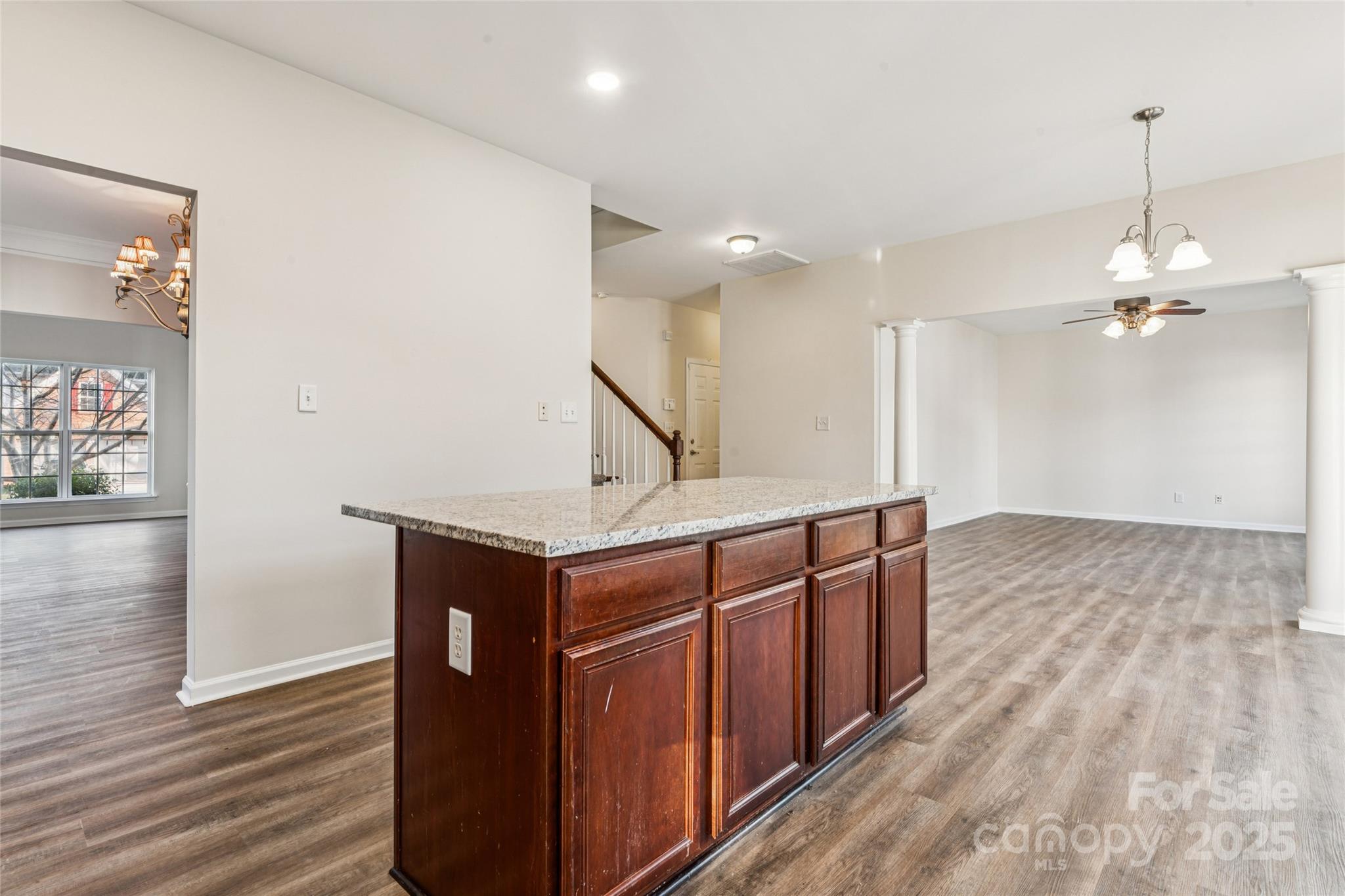 Old Stone Crossing - Residential