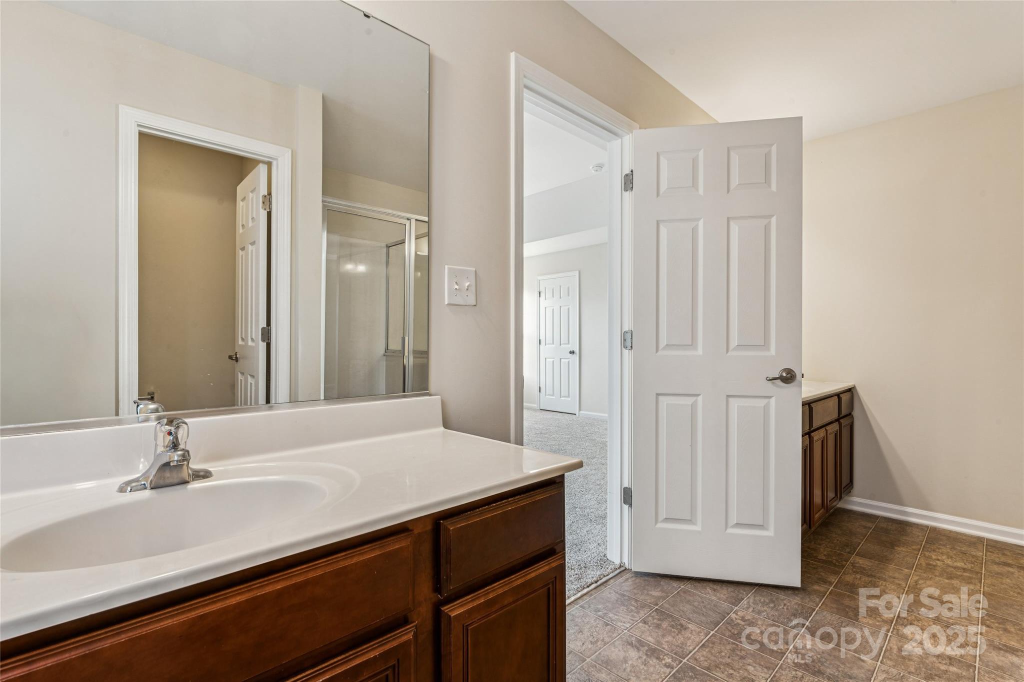 Old Stone Crossing - Residential