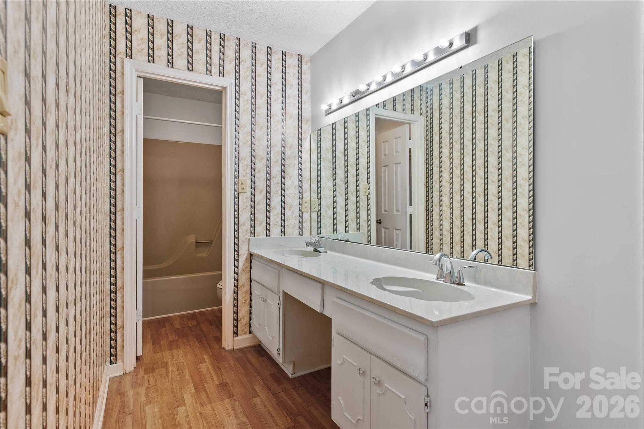 Cedar Forest II - Residential