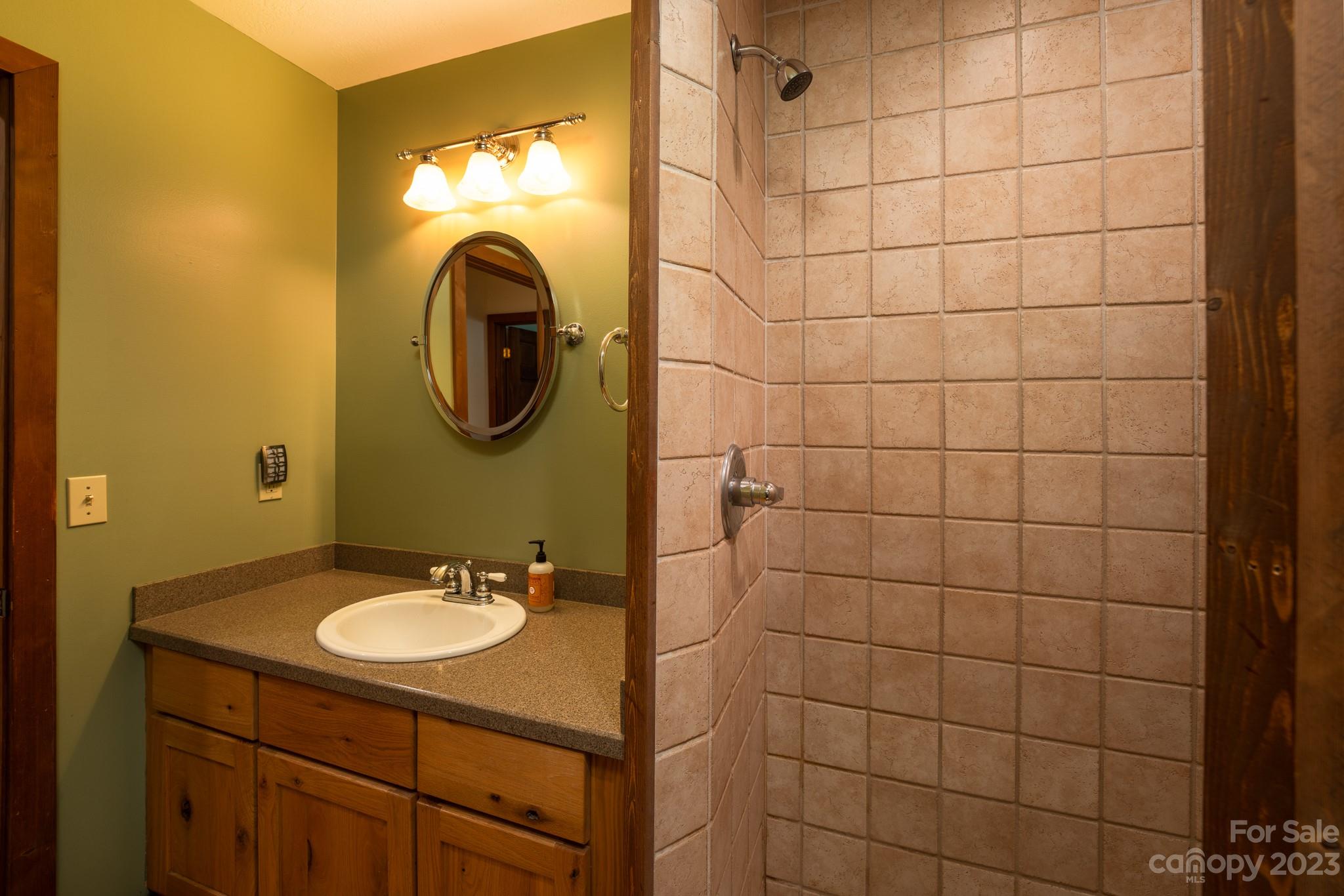 Walnut Gap - Residential