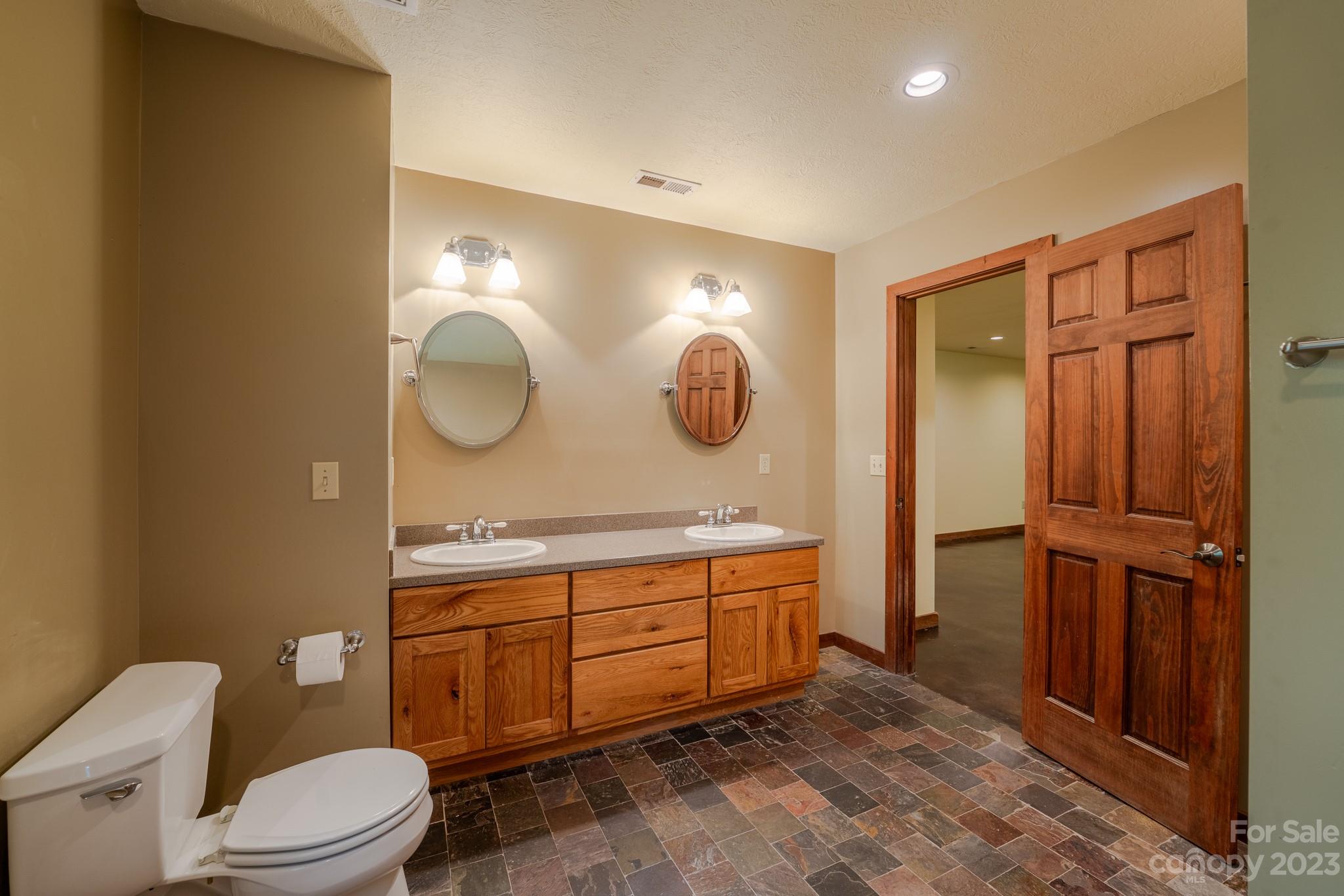 Walnut Gap - Residential
