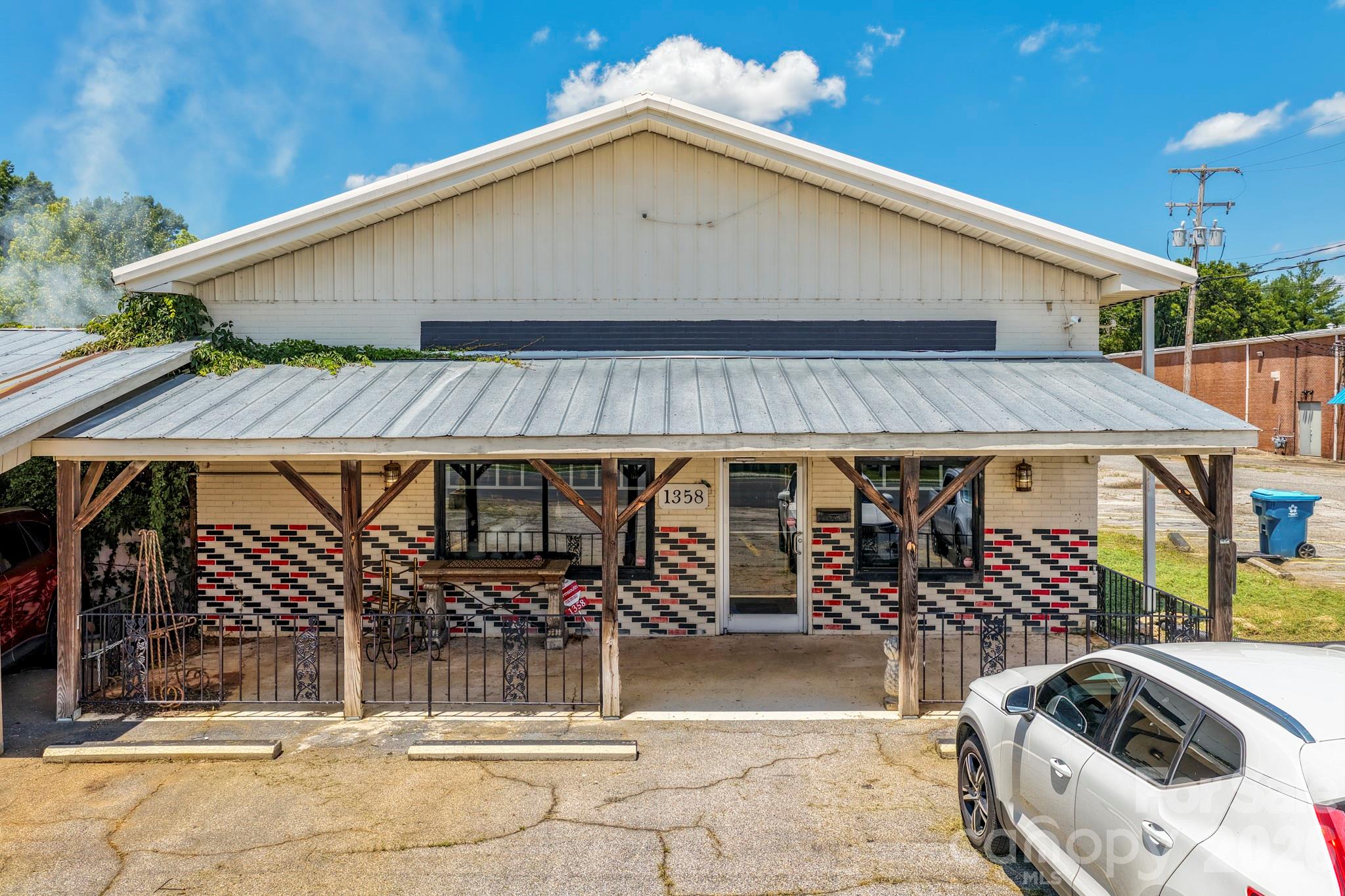 1358 W Main Street, Forest City, NC, 28043