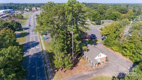 810 W King Street 3 Kings Mountain NC 28086