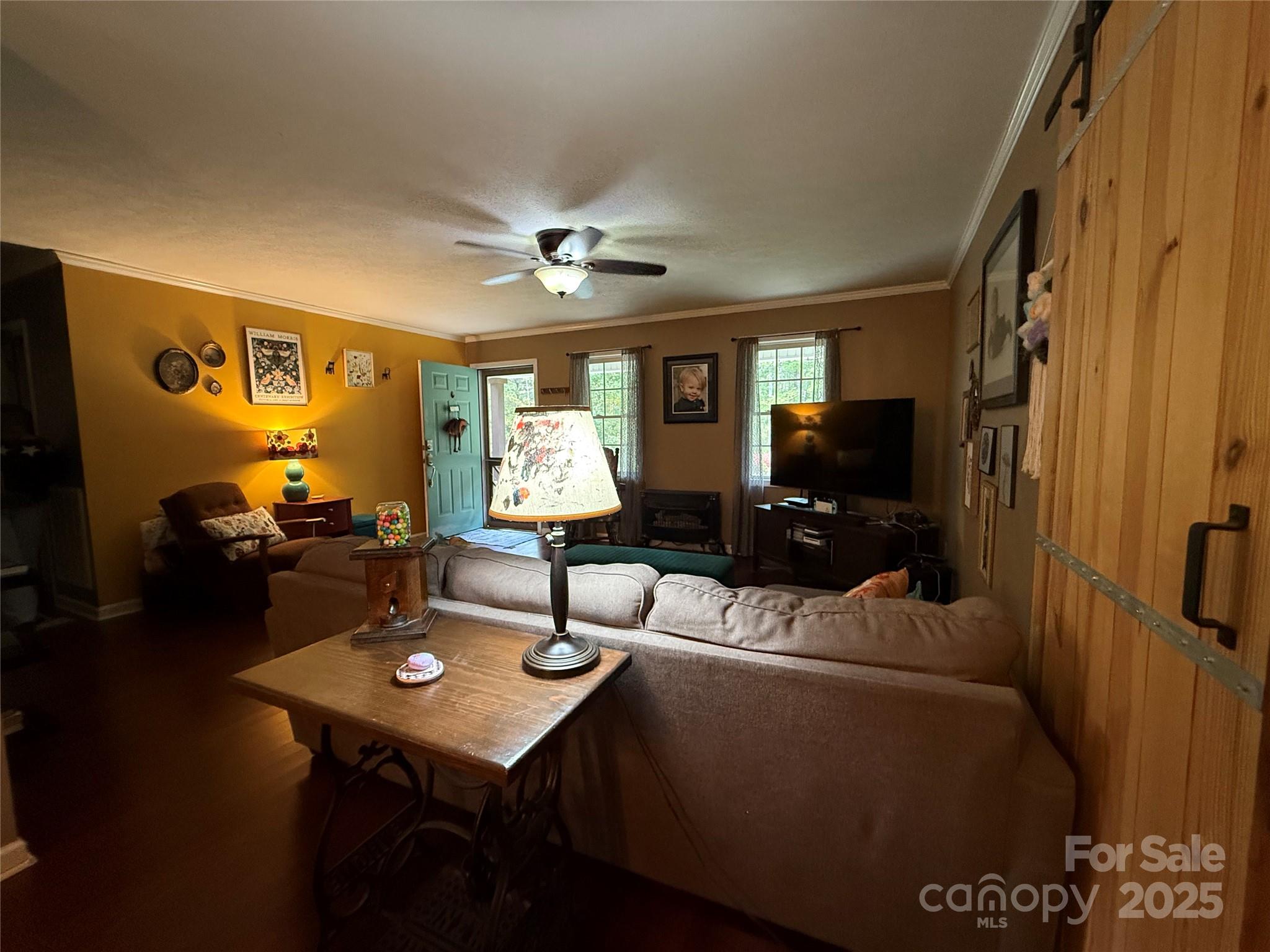 2765 Hollybrook Lane