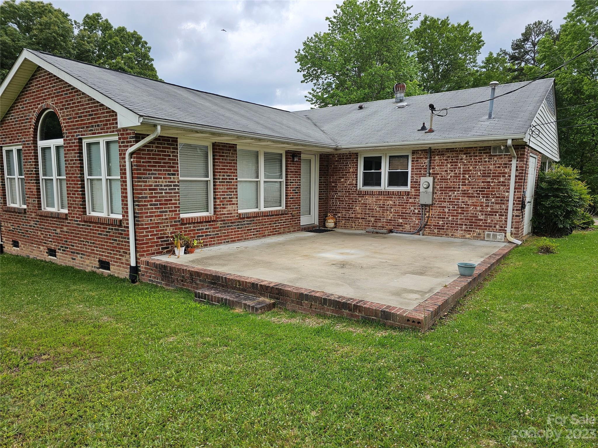 Colonial Heights - Residential