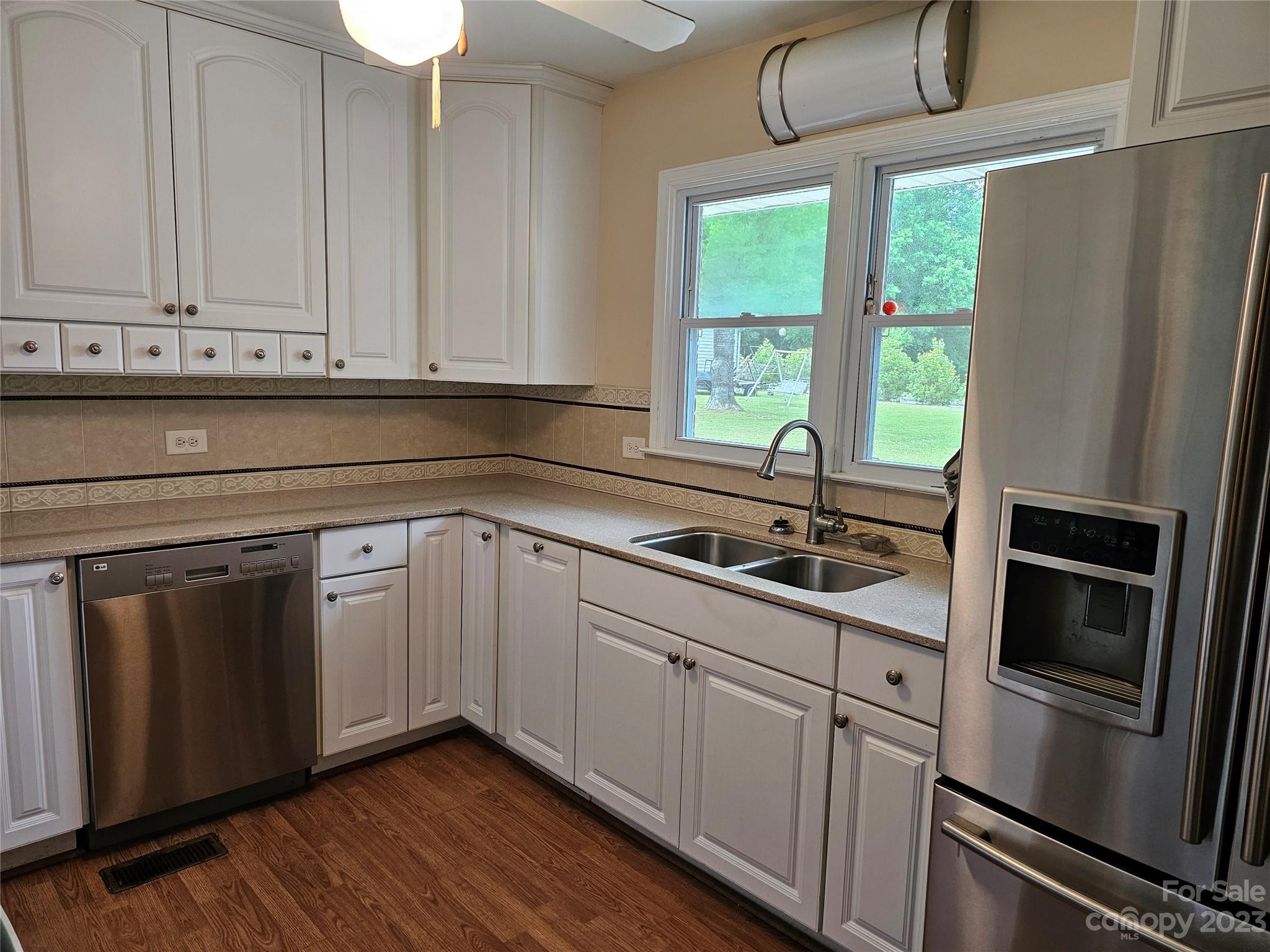 Colonial Heights - Residential