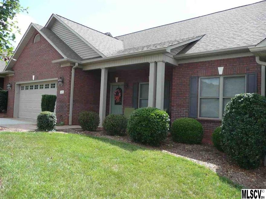 CAMBRIDGE PLACE TOWNHOMES - Conover - "LIKE NEW" rare 3 Bedroom Unit with many Custom Features.  2 Full Baths, Split BR Plan, Living RM w/ Gas Log FP, Lg Master Suite, Kitchen w/ Stainless Appliances, Sunroom, Patio, Front Porch, Double Garage, Neighborhood Clubhouse & Pool.  This Townhome is a MUST SEE !  $224,900. A7.
