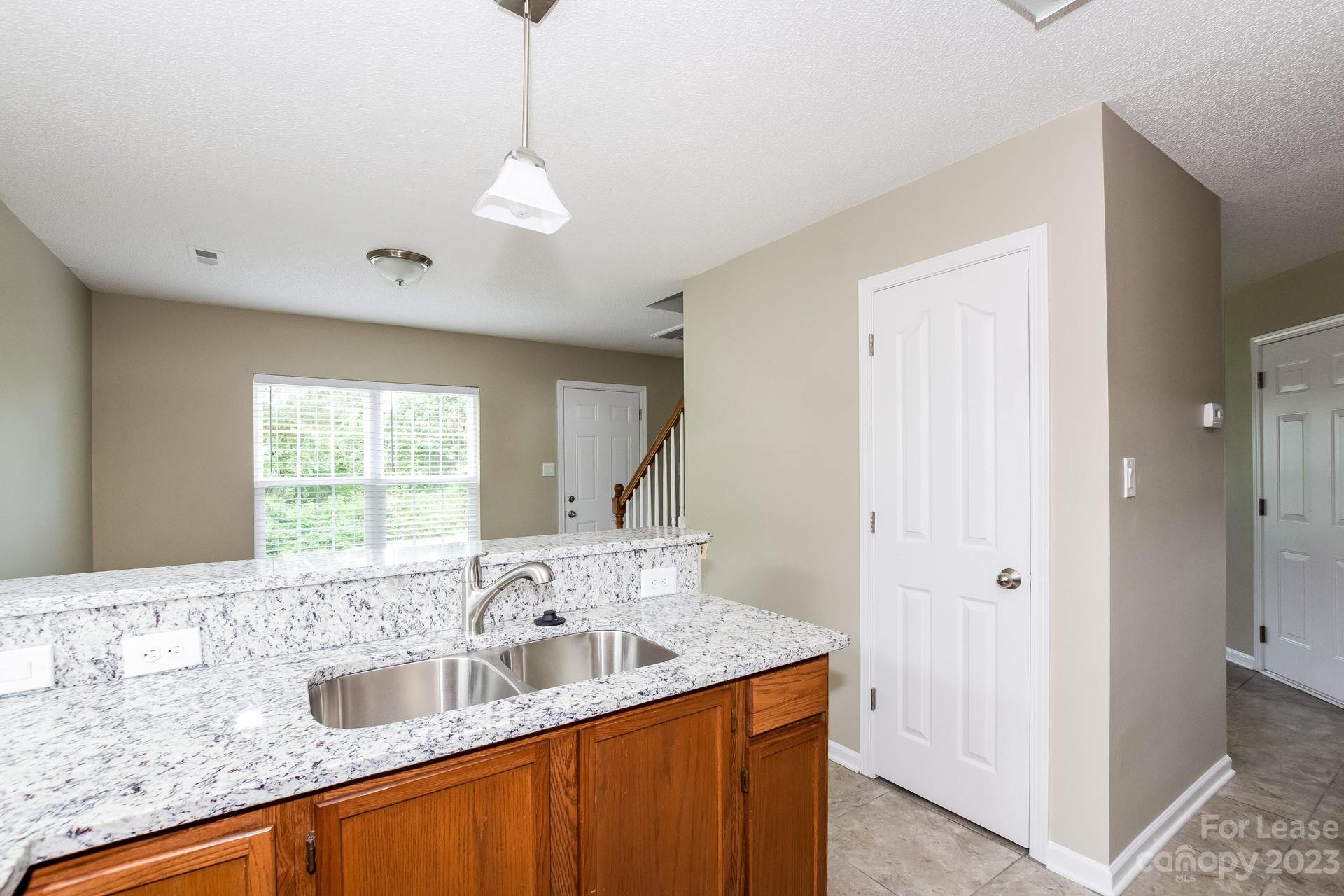 Generals Estates - Residential Lease