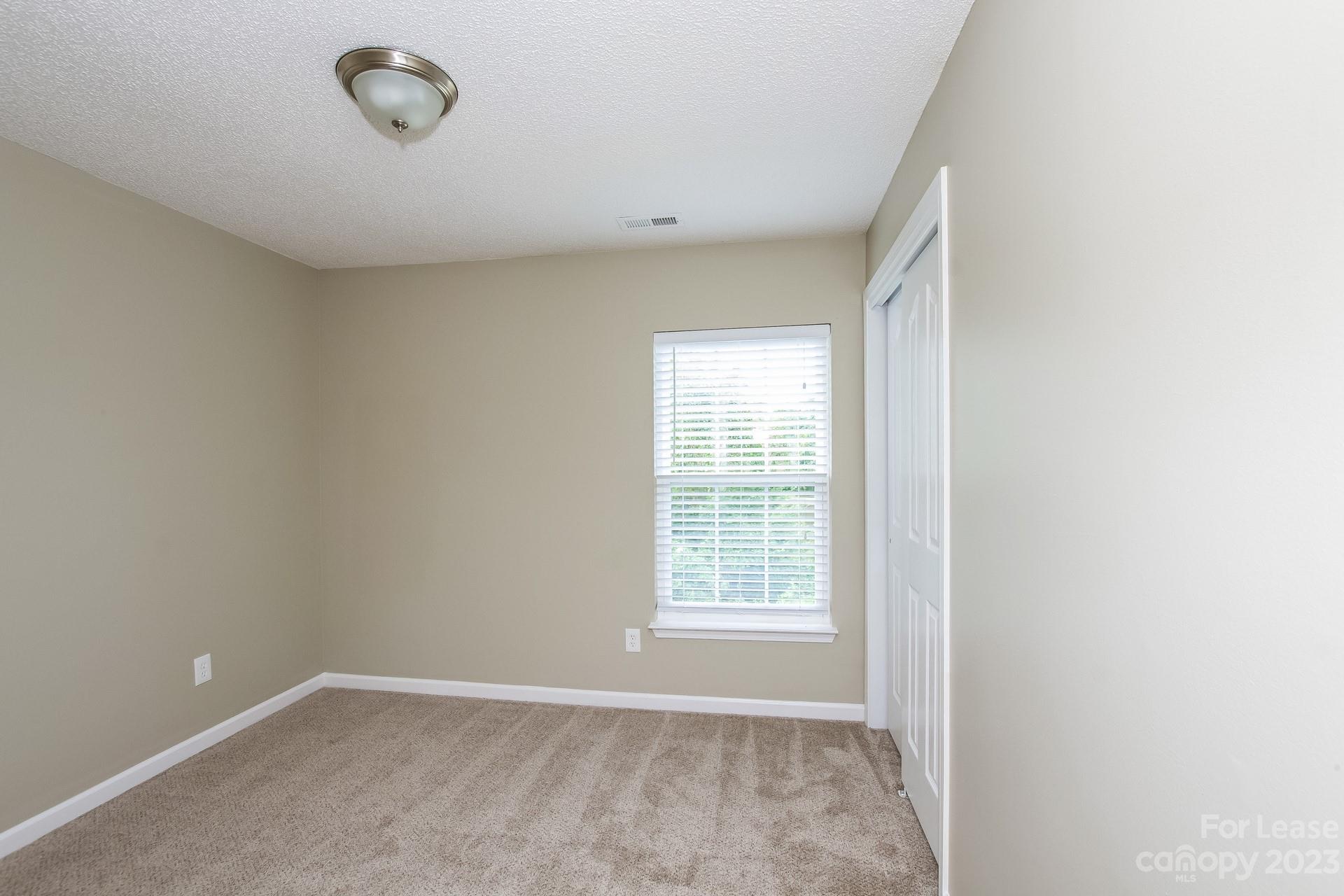 Generals Estates - Residential Lease