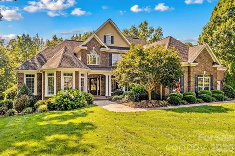 Photo of 220 Cedar Lake Drive, Statesville, NC 28625 (MLS # 4436355)