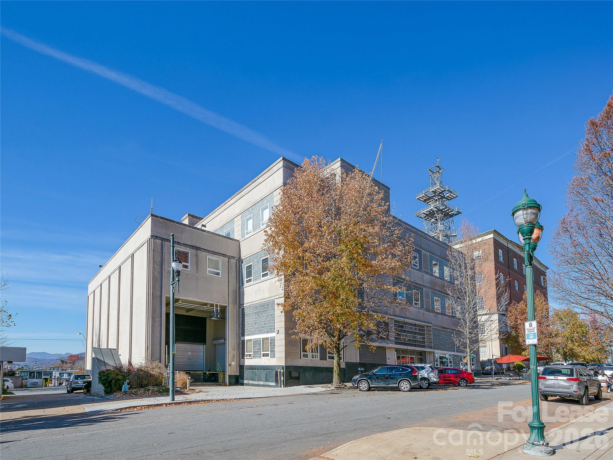 14 Ohenry Avenue 210